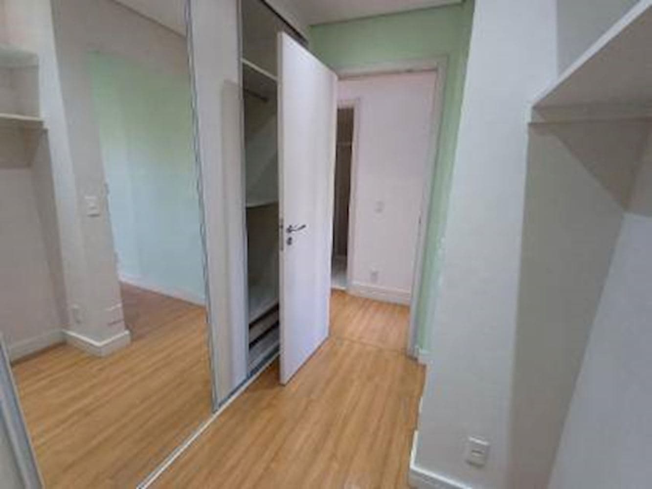 Foto 10 de 12: Apartamento em leilão em São Paulo - SP, bairro Jardim Parque Morumbi — Apartamento no Jardim Parque Morumbi em São Paulo/SP