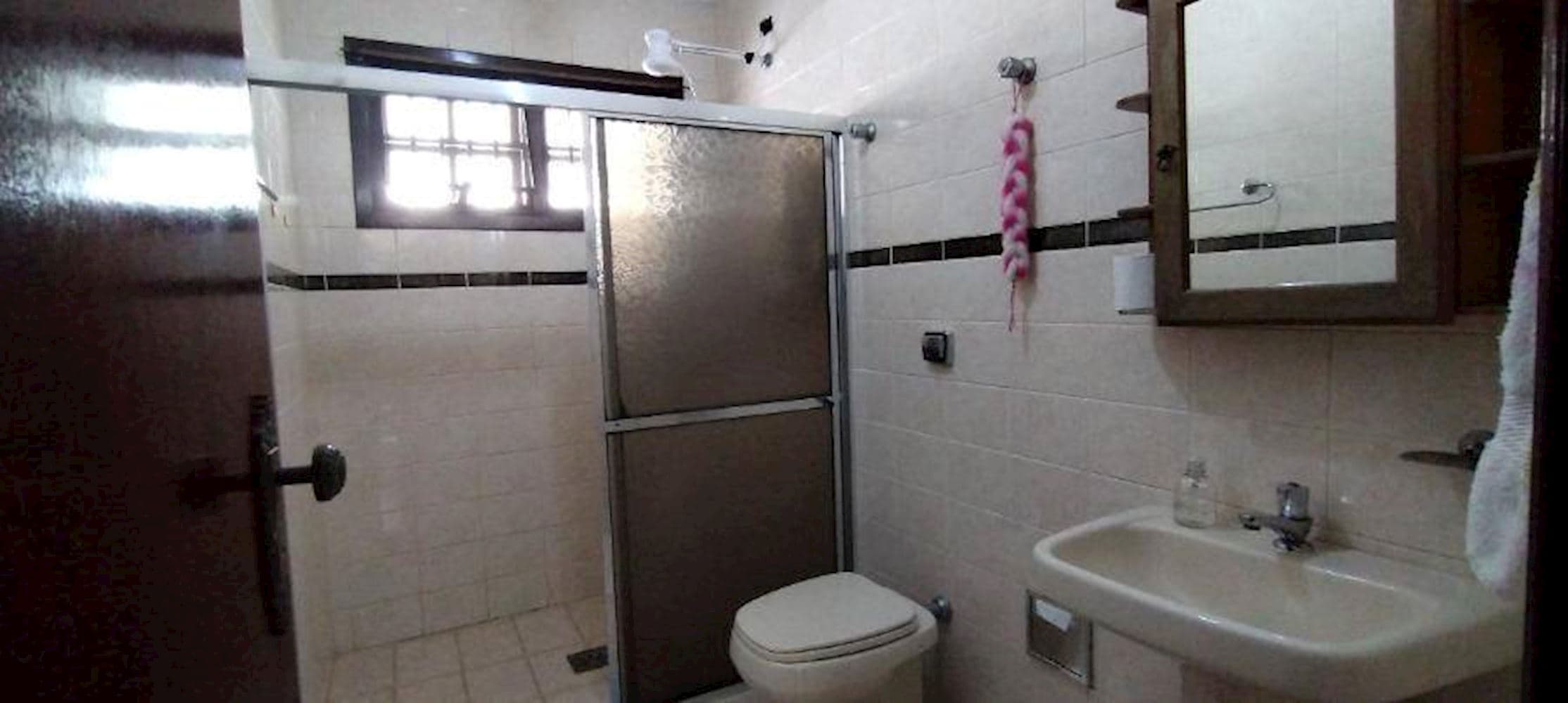 Foto 11 de 20: Casa em leilão em Peruíbe - SP, bairro Balneario Stella Maris — Casa em Balneario Stella Maris - Peruíbe/SP