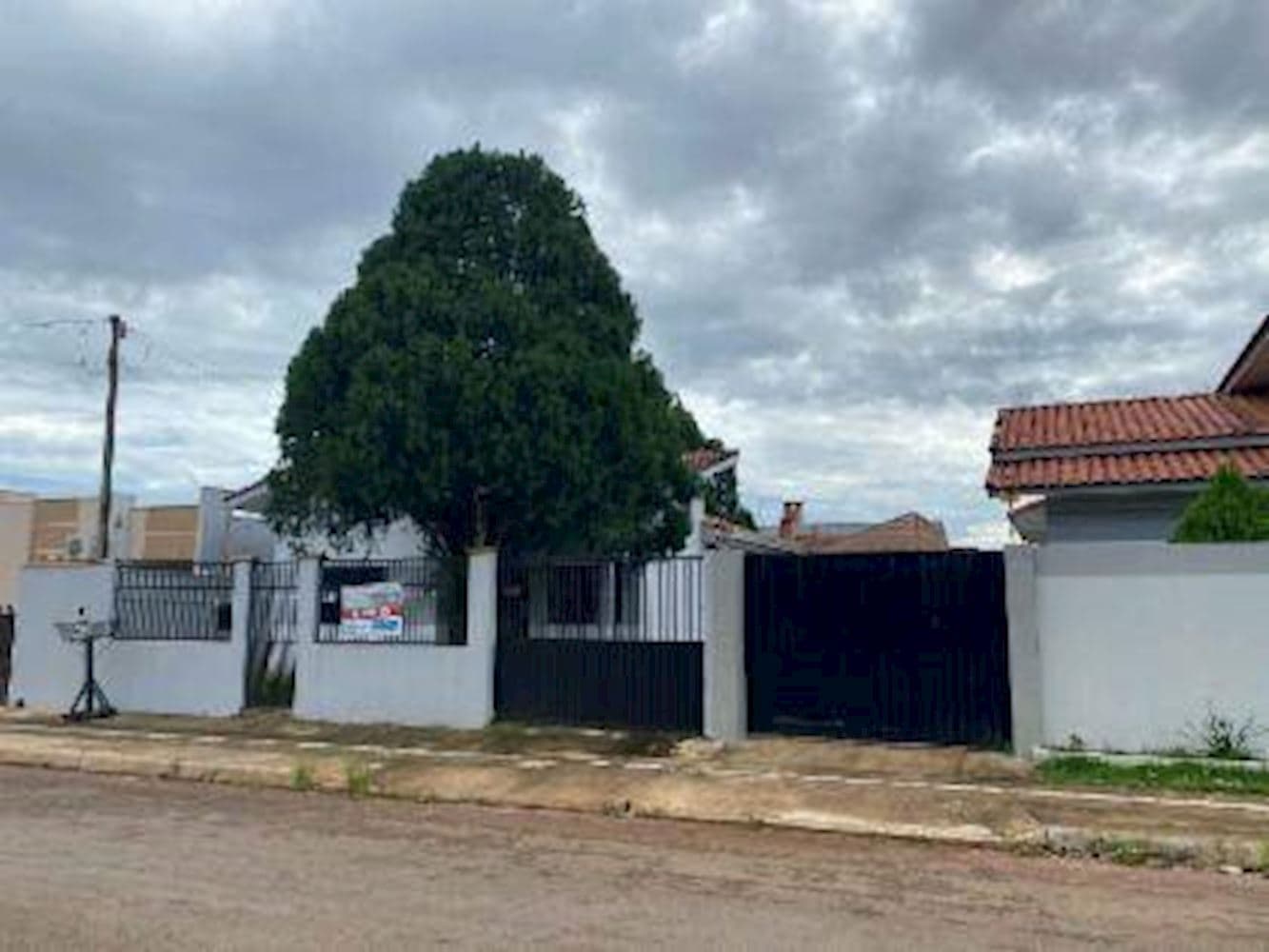 Foto 1 de 3: Casa em leilão em Vilhena - RO, bairro Barão Melgaço I — Casa em Barão Melgaço I - Vilhena/RO