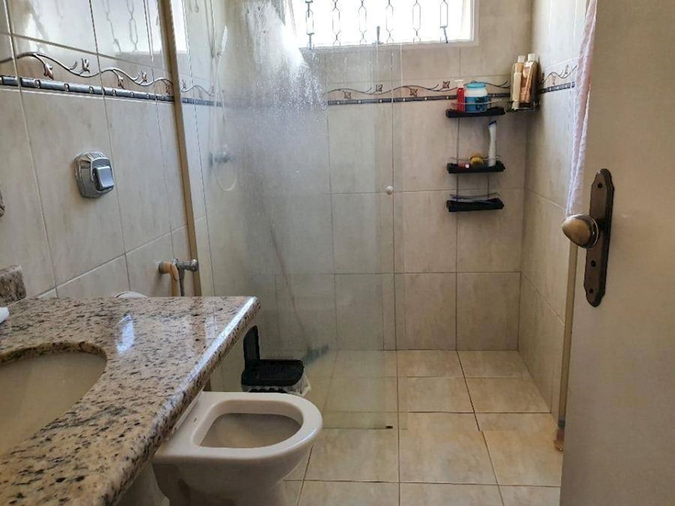 Foto 8 de 15: Casa em leilão em Ourinhos - SP, bairro Vila Soares — Casa na Vila Soares - Ourinhos/SP