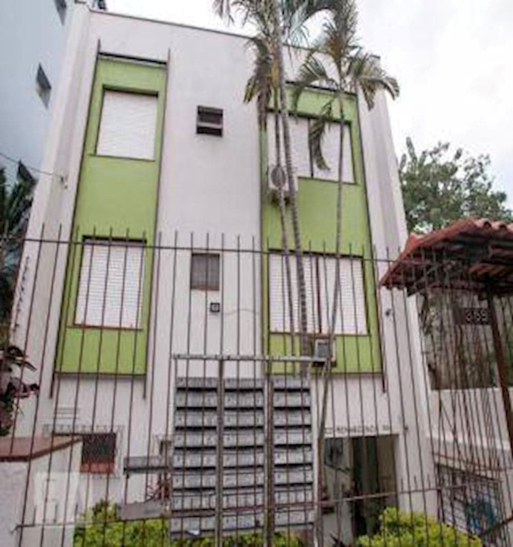 Foto 4 de 5: Apartamento em leilão em Porto Alegre - RS, bairro Menino Deus — Apartamento no " Edifício Renascença" -  Menino Deus - Porto Alegre/RS