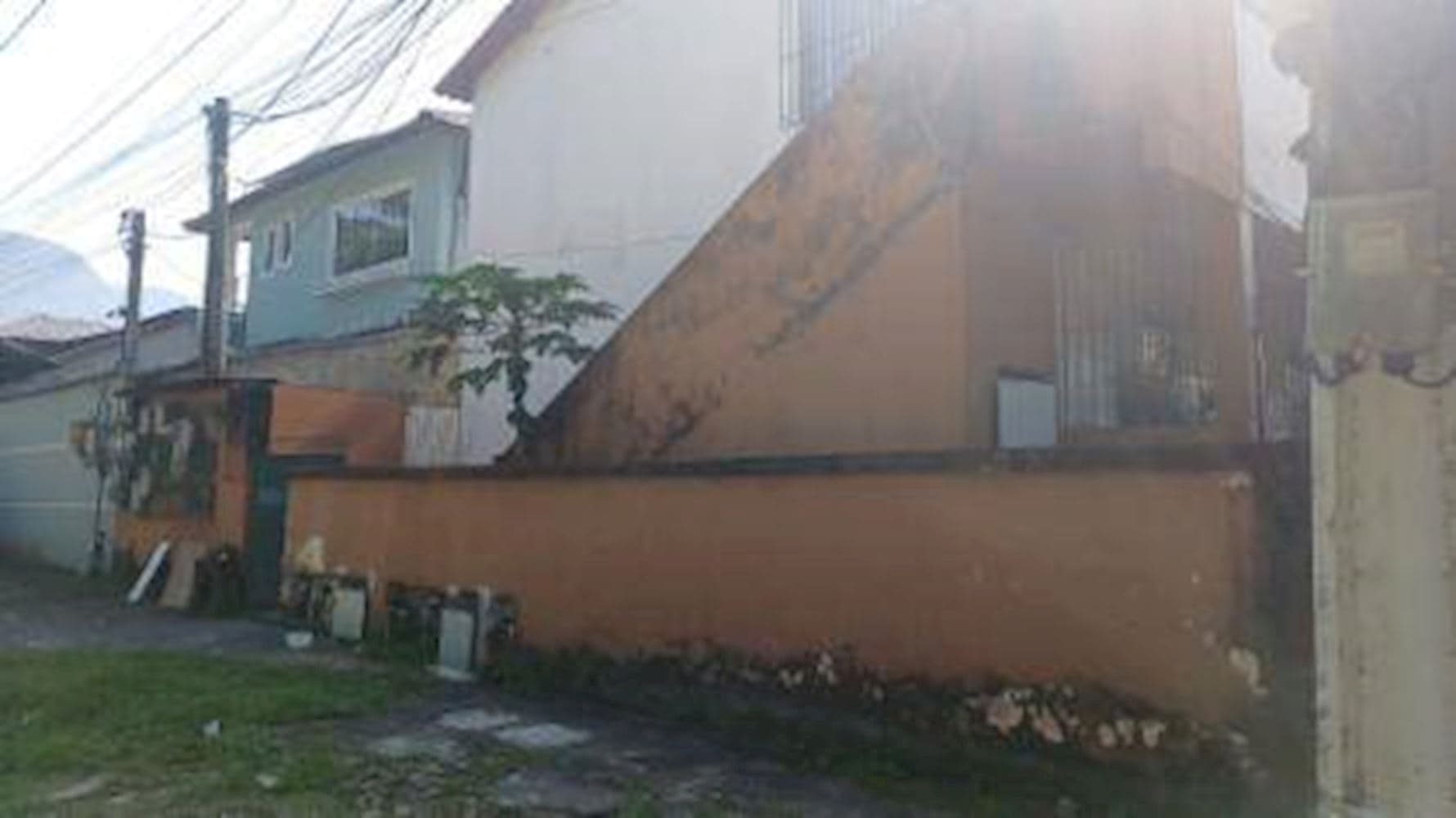 Foto 2 de 4: Casa em leilão em Guapimirim - RJ, bairro Centro — Casa de Condomínio no Centro de Guapimirim/RJ