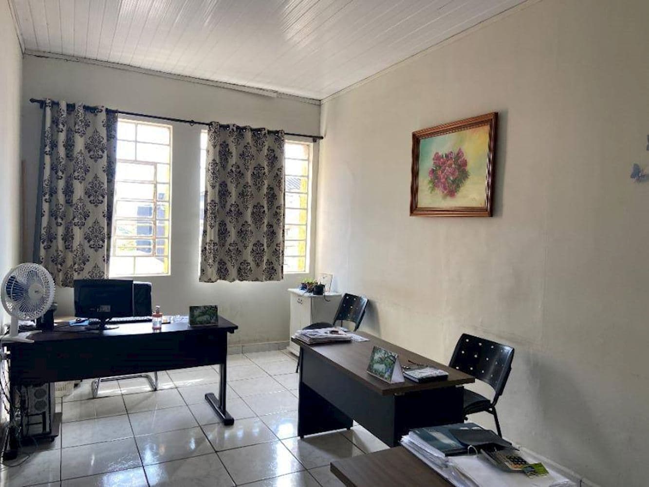 Foto 9 de 19: Comercial em leilão em Ponta Grossa - PR, bairro Centro — Sala Comercial no Centro de Ponta Grossa/PR