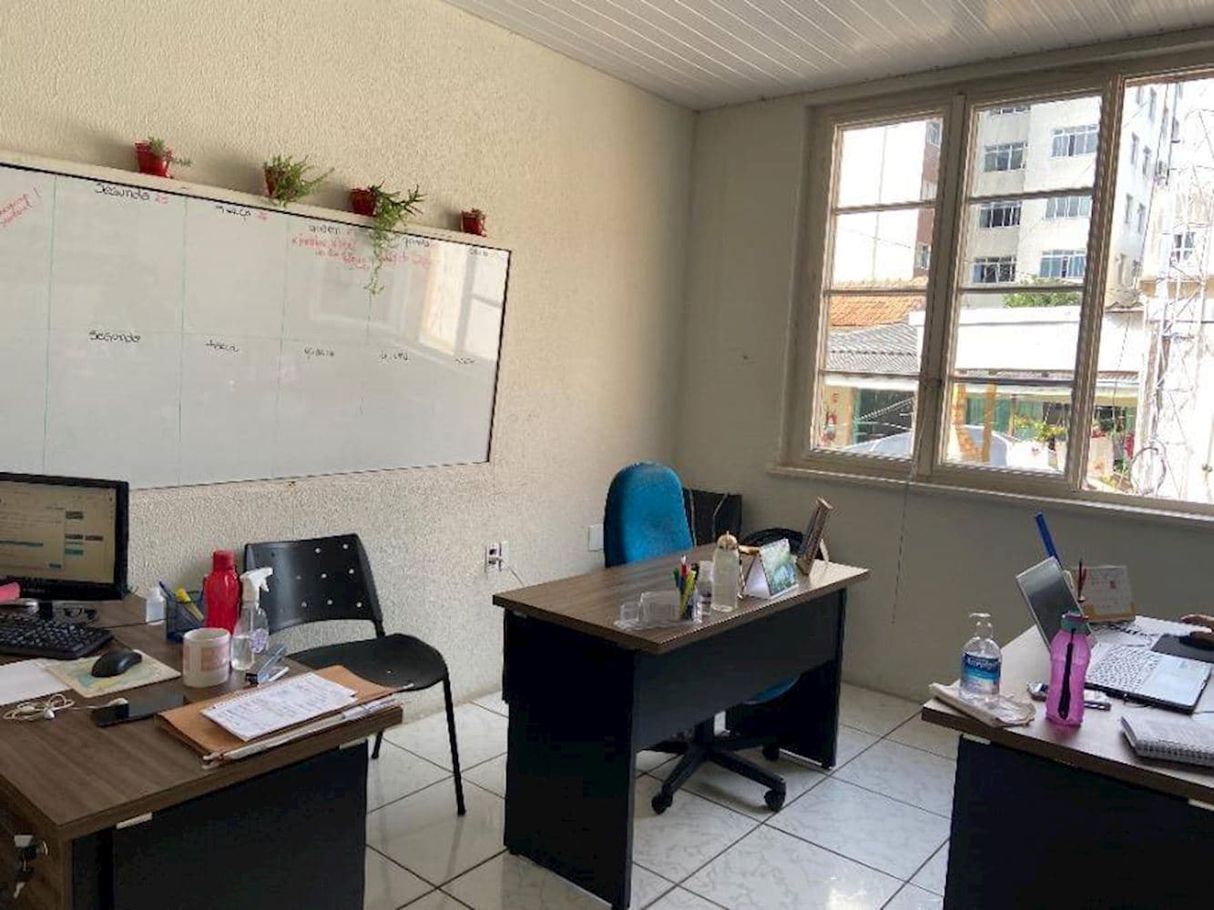 Foto 14 de 19: Comercial em leilão em Ponta Grossa - PR, bairro Centro — Sala Comercial no Centro de Ponta Grossa/PR