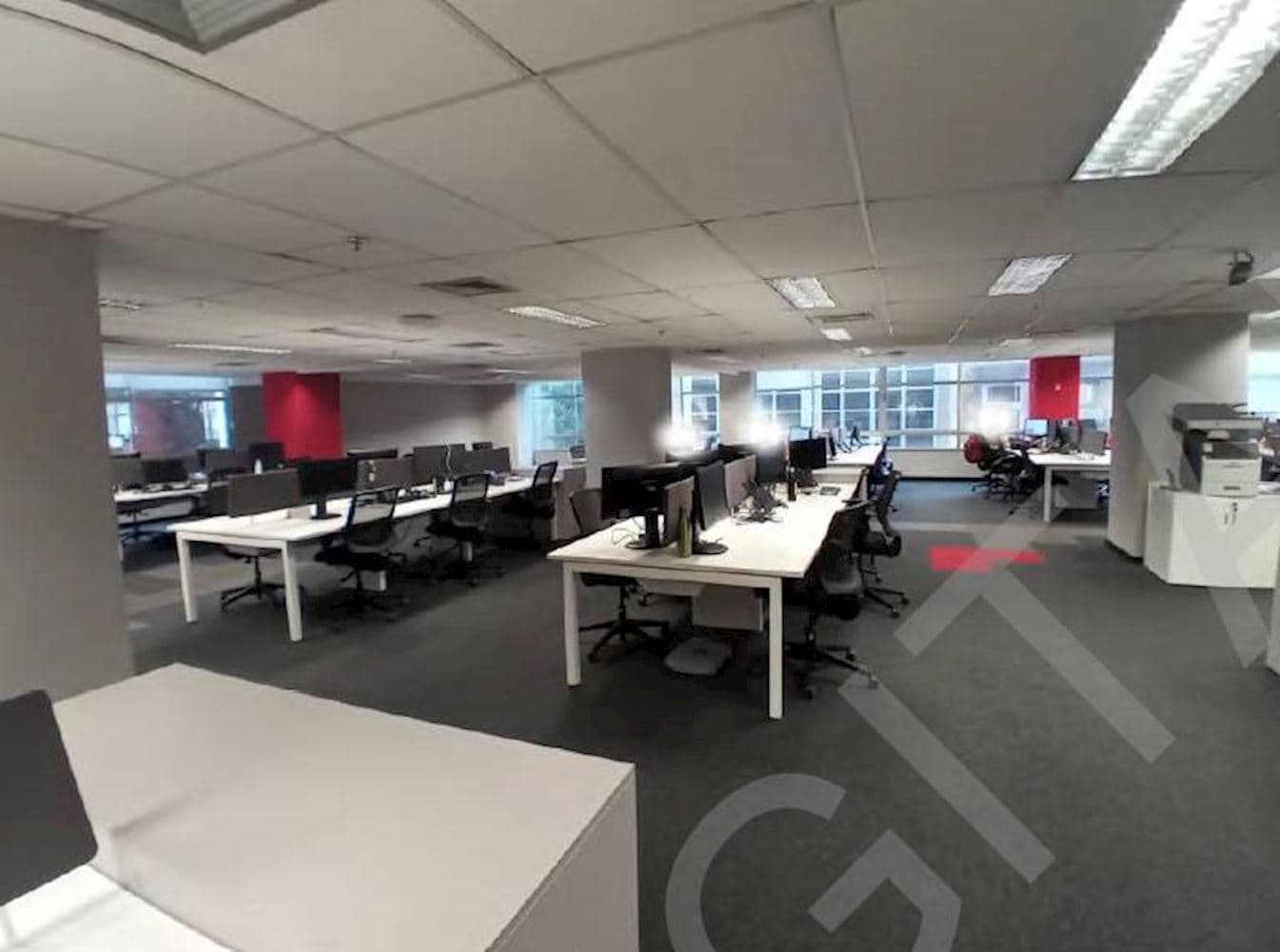 Foto 10 de 15: Comercial em leilão em Rio De Janeiro - RJ, bairro Centro — Sala Comercial no Centro do Rio de Janeiro/RJ