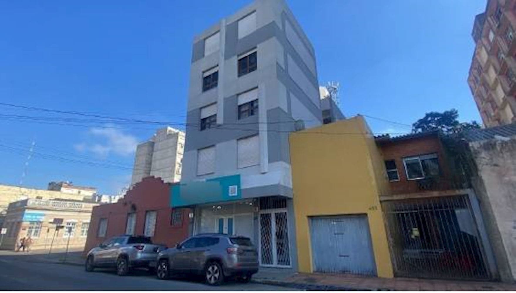 Foto 2 de 14: Comercial em leilão em Pelotas - RS, bairro Centro — Sala Comercial no Centro de Pelotas/RS