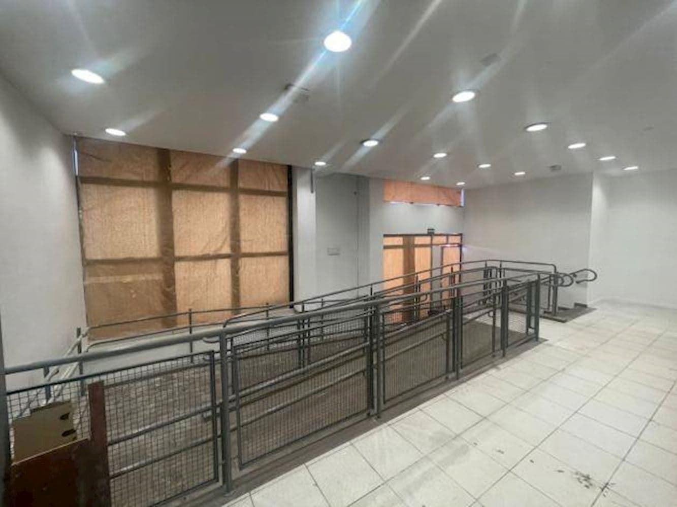 Foto 6 de 18: Comercial em leilão em Cruz Alta - RS, bairro Centro — Imóvel Comercial (Ex-agência) no Centro de Cruz Alta/RS