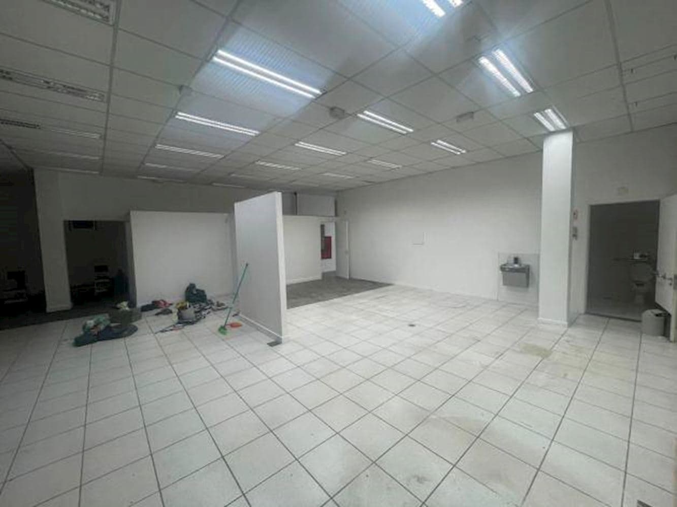 Foto 8 de 18: Comercial em leilão em Cruz Alta - RS, bairro Centro — Imóvel Comercial (Ex-agência) no Centro de Cruz Alta/RS