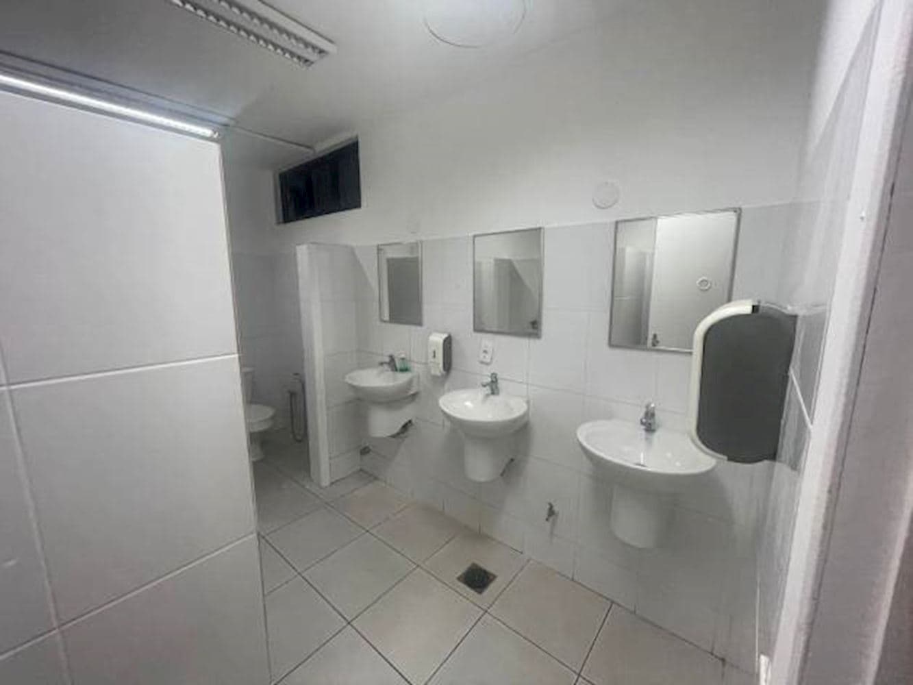 Foto 17 de 18: Comercial em leilão em Cruz Alta - RS, bairro Centro — Imóvel Comercial (Ex-agência) no Centro de Cruz Alta/RS