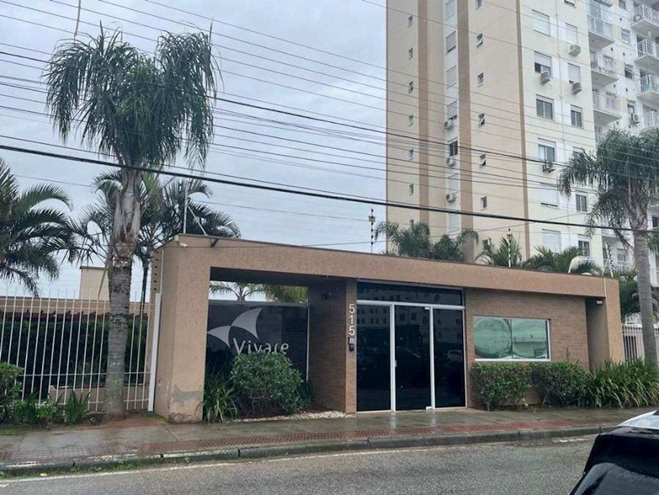 Foto 1 de 7: Apartamento em leilão em Palhoça - SC, bairro Pagani — Apartamento em Pagani - Palhoça/SC