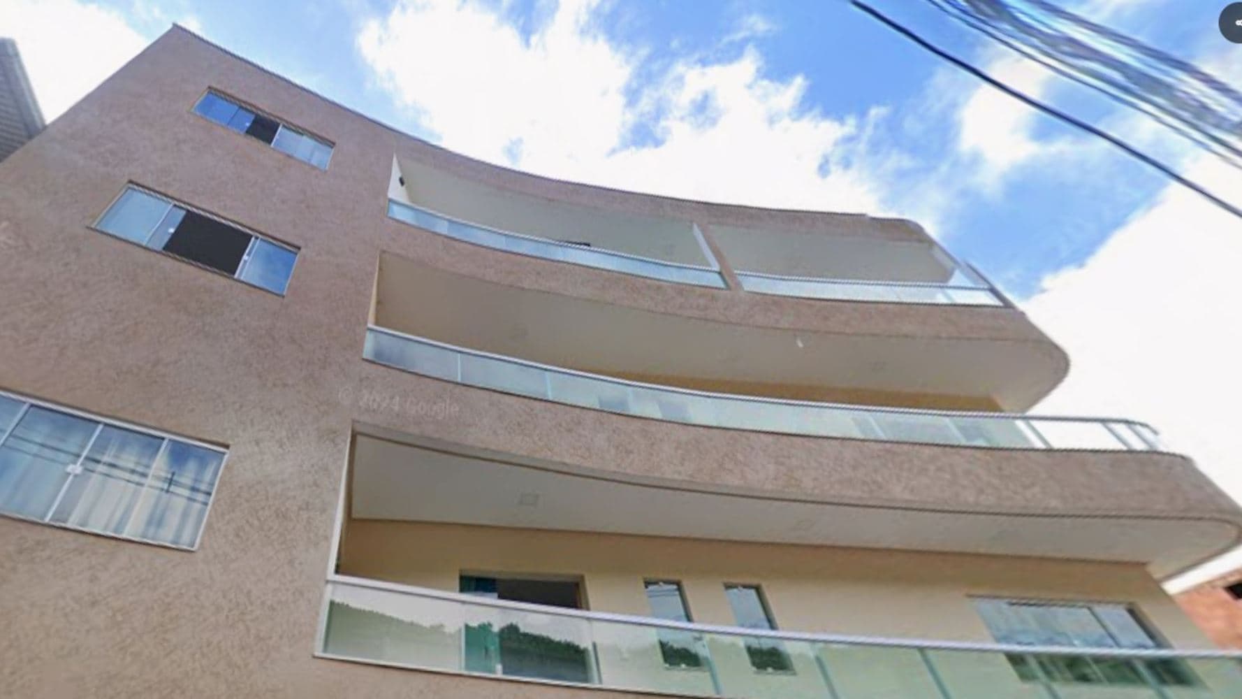 Foto 2 de 4: Apartamento em leilão em Ibatiba - ES, bairro Toledo — Apartamento no "Edifício H S Pereira" - Toledo - Ibatiba/ES