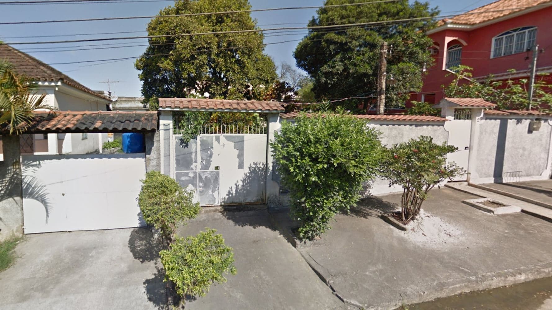 Foto 2 de 7: Casa em leilão em São Gonçalo - RJ, bairro Itaúna — Casa no Bairro Itaúna em São Gonçalo/RJ