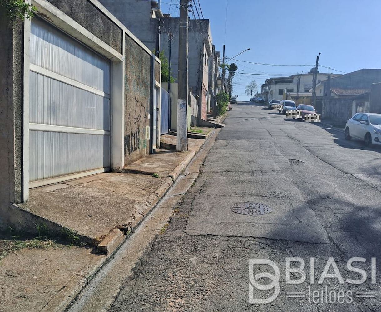 Foto 3 de 6: Casa em leilão em São Paulo - SP, bairro Jaraguá — Casa em Jaraguá - São Paulo/SP