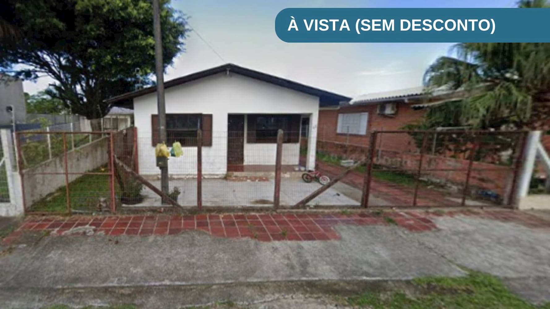 Foto 1 de 5: Casa em leilão em Torres - RS, bairro Praia da Cal — Casa no Bairro Praia da Cal em Torres/RS