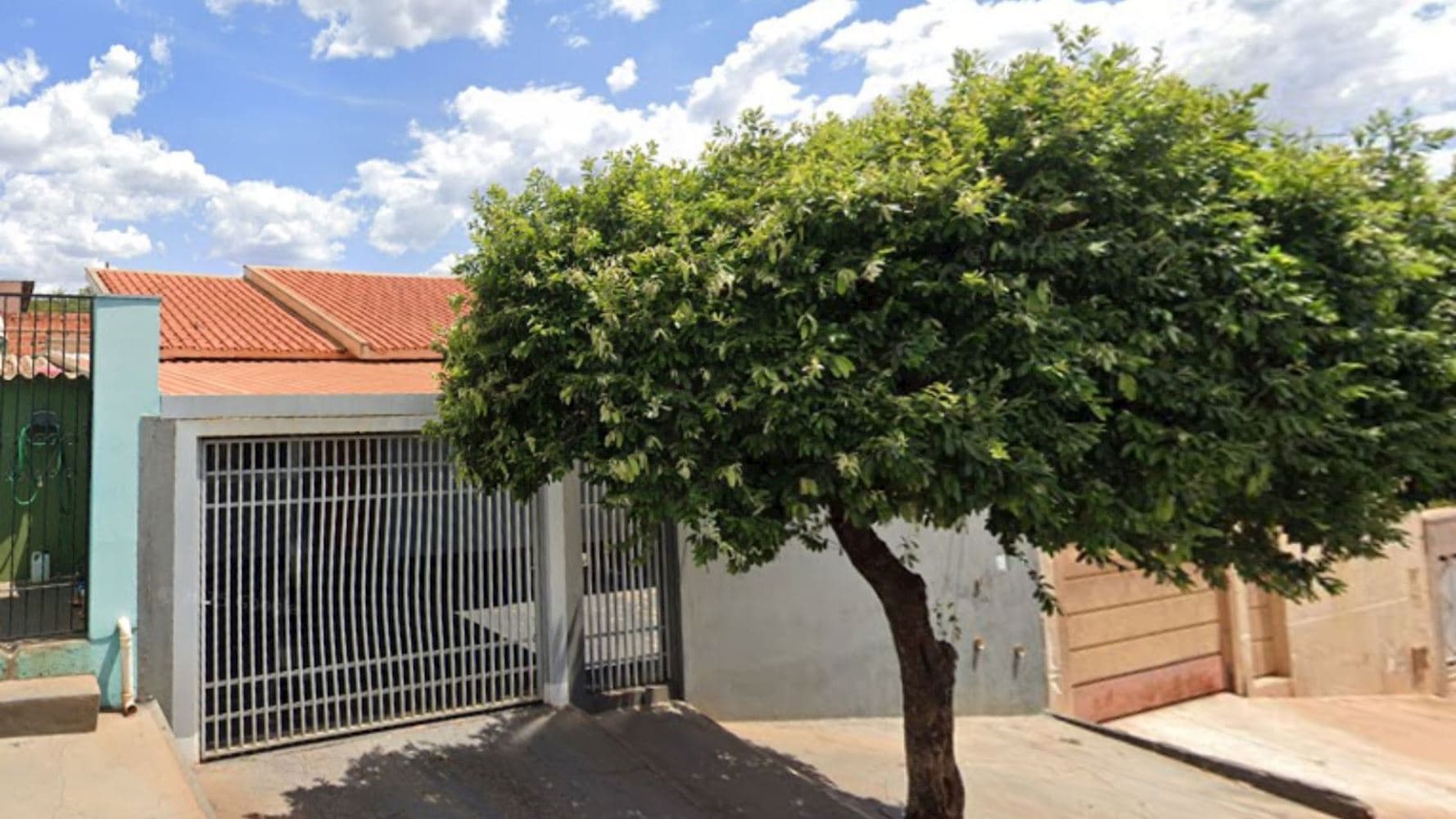 Foto 2 de 6: Casa em leilão em Ourinhos - SP, bairro Jardim Flórida — Casa no Jardim Flórida em Ourinhos/SP