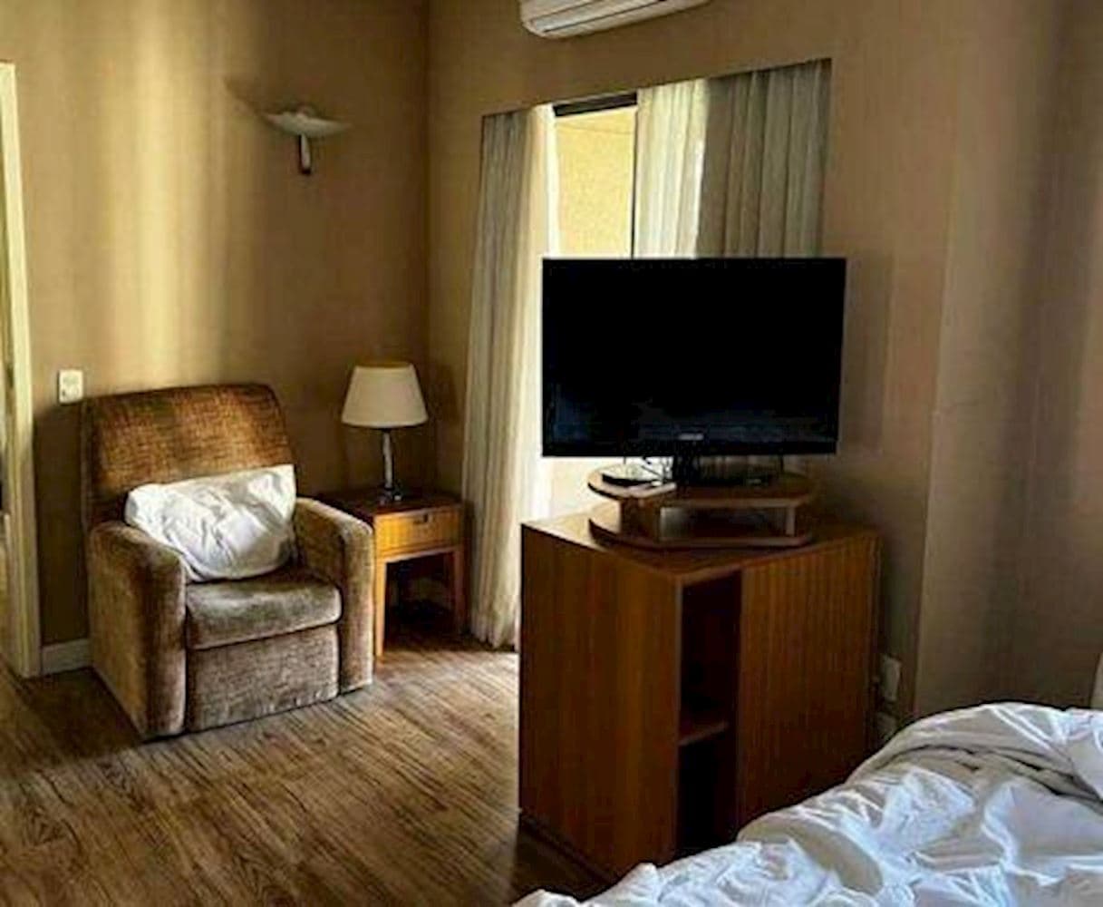 Foto 18 de 21: Apartamento em leilão em São Paulo - SP, bairro Jardim Europa — Apartamento no Jardim Europa em São Paulo/SP