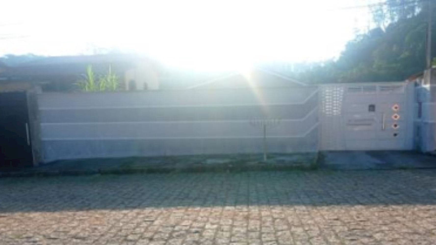 Foto 2 de 6: Casa em leilão em Ribeirão Pires - SP, bairro Jardim Petrópolis — Casa no Jardim Petrópolis em Ribeirão Pires/SP
