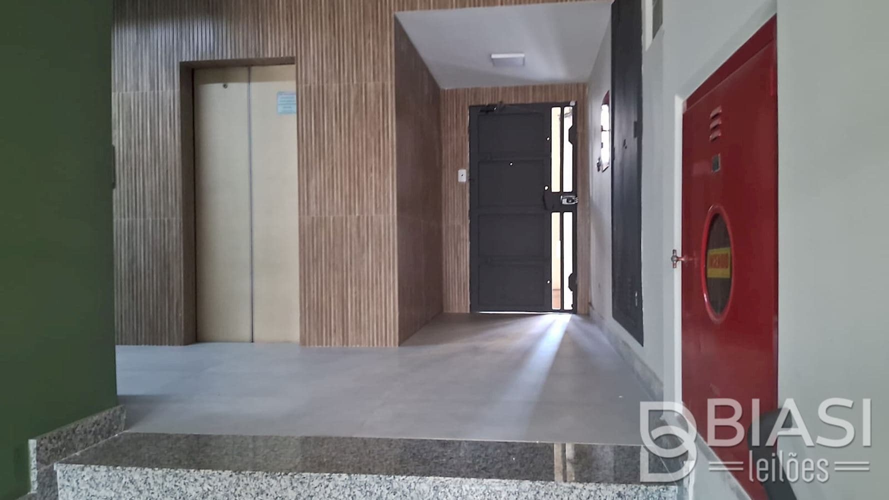 Foto 7 de 9: Comercial em leilão em São Paulo - SP, bairro Brás — Sala Comercial no Brás - São Paulo/SP