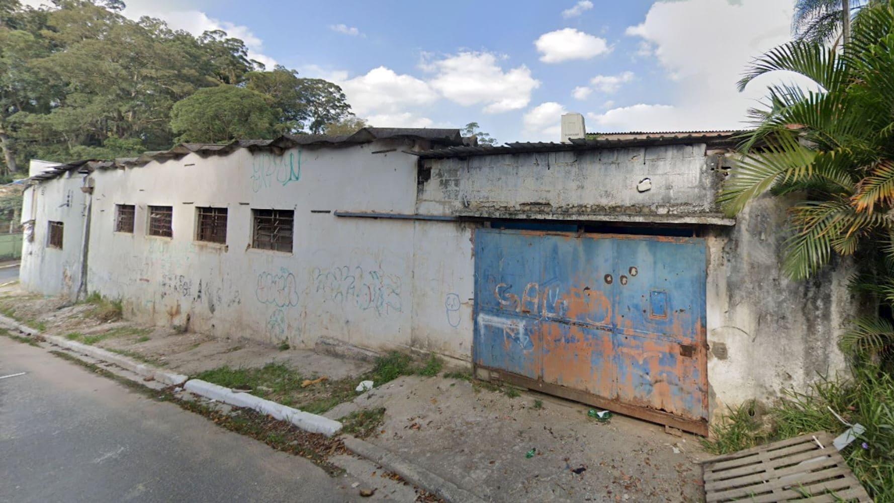 Foto 2 de 4: Comercial em leilão em São Paulo - SP, bairro Jardim Tapera — Galpão no Jardim Tapera - São Paulo/SP