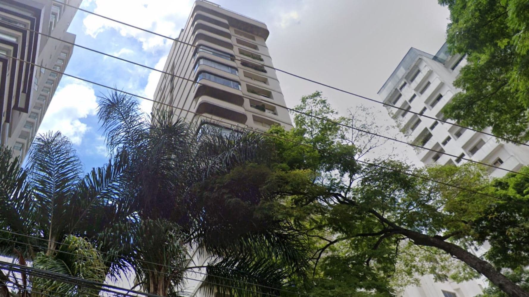 Foto 2 de 5: Apartamento em leilão em São Paulo - SP, bairro Brooklin Paulista — Apartamento no "Edifício Amanda"  Brooklin Paulista - São Paulo/SP