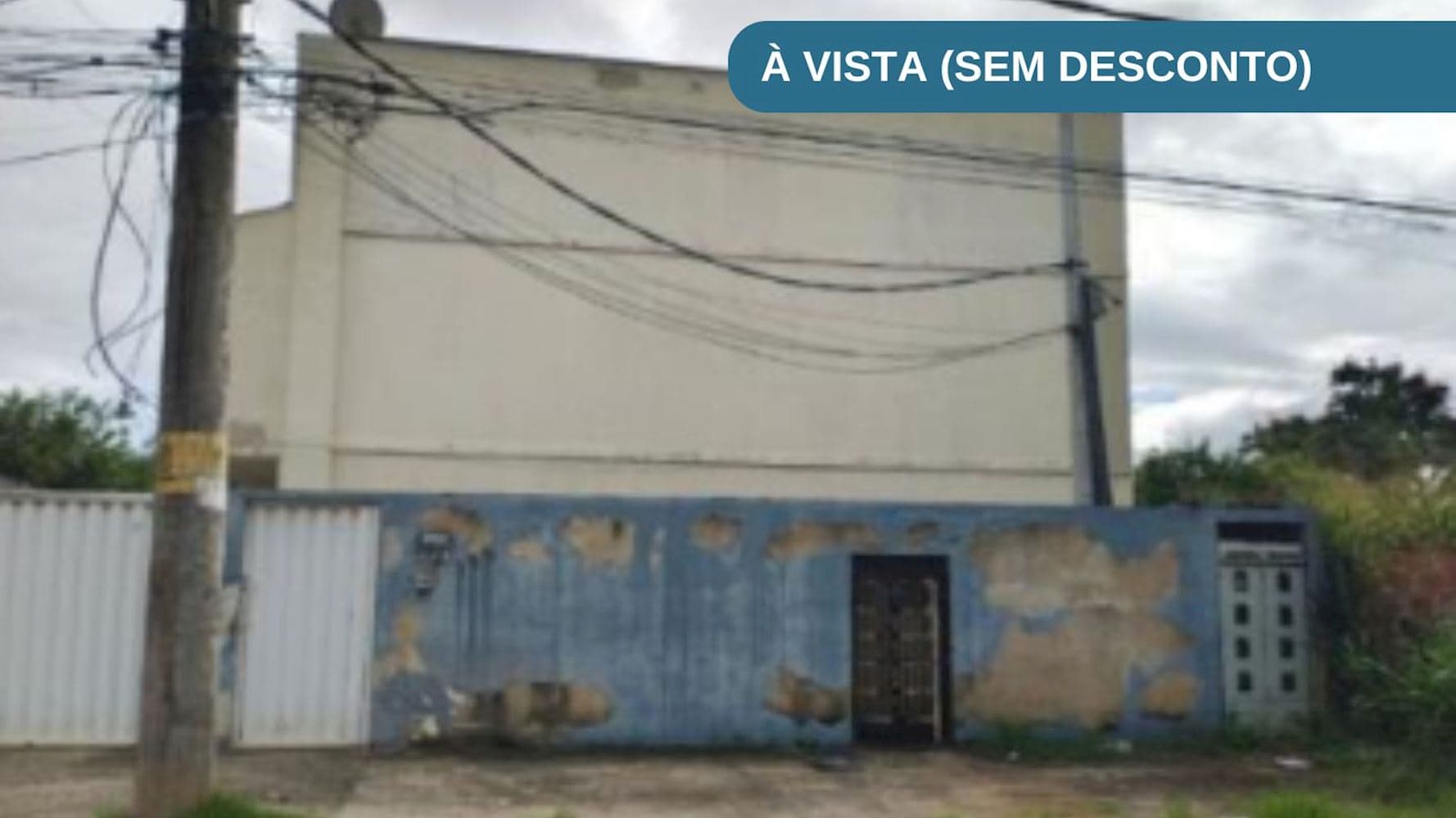 Foto 1 de 5: Apartamento em leilão em Rio De Janeiro - RJ, bairro Freguesia de Santa Cruz — Apartamento na Freguesia de Santa Cruz - Rio de Janeiro/RJ
