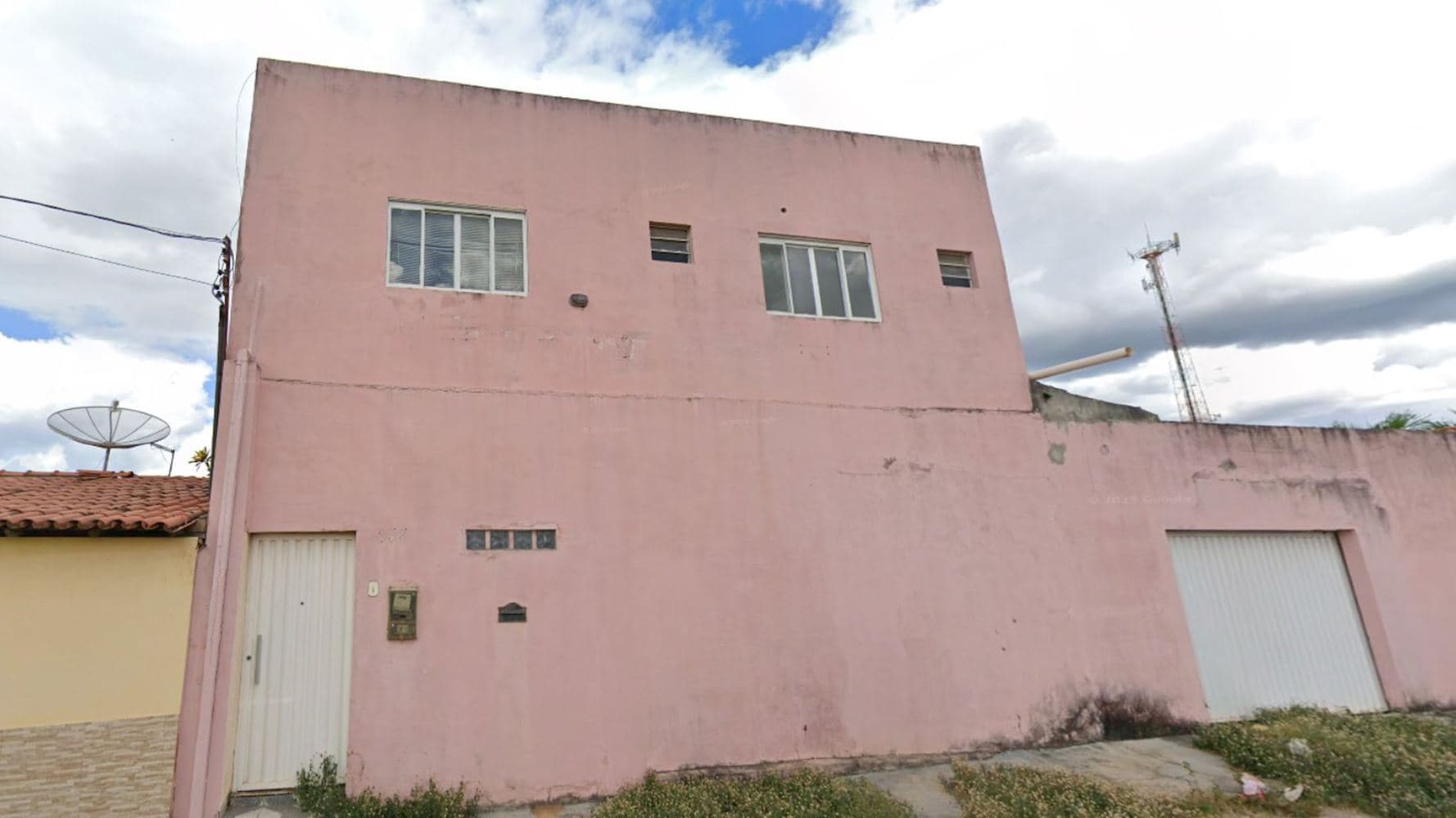 Foto 4 de 6: Casa em leilão em Floriano - PI, bairro Cancela — Casa no Bairro Cancela em Floriano/PI