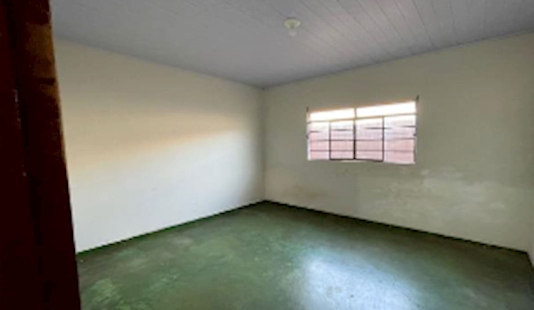 Foto 10 de 22: Casa em leilão em Quirinópolis - GO, bairro Pecuária — Casa no Bairro Pecuária em Quirinópolis/GO