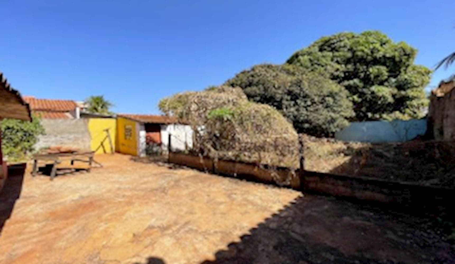 Foto 22 de 22: Casa em leilão em Quirinópolis - GO, bairro Pecuária — Casa no Bairro Pecuária em Quirinópolis/GO