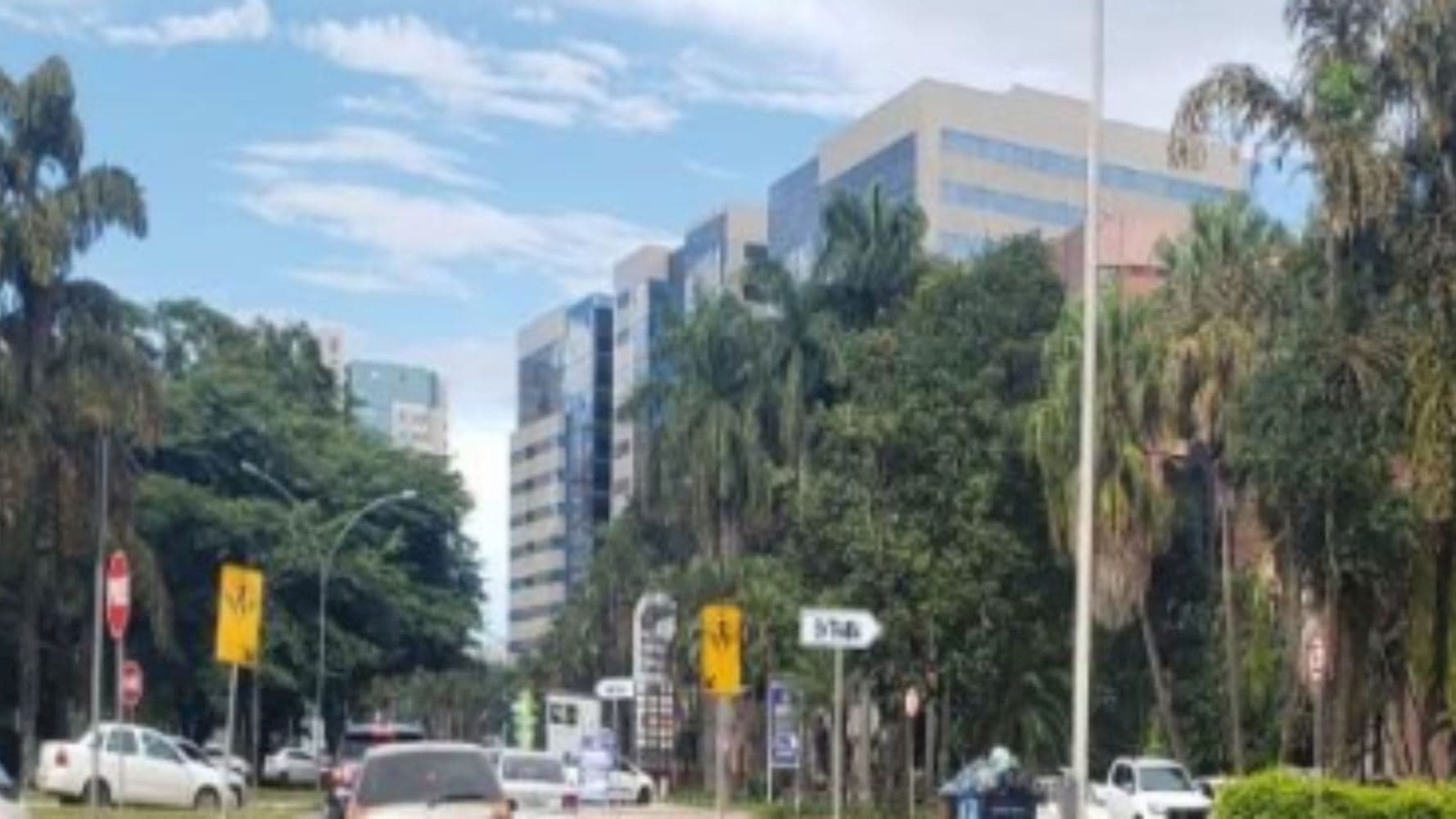 Foto 1 de 7: Comercial em leilão em Brasília - DF, bairro Srtv/sul — Sala Comercial em Brasília/DF