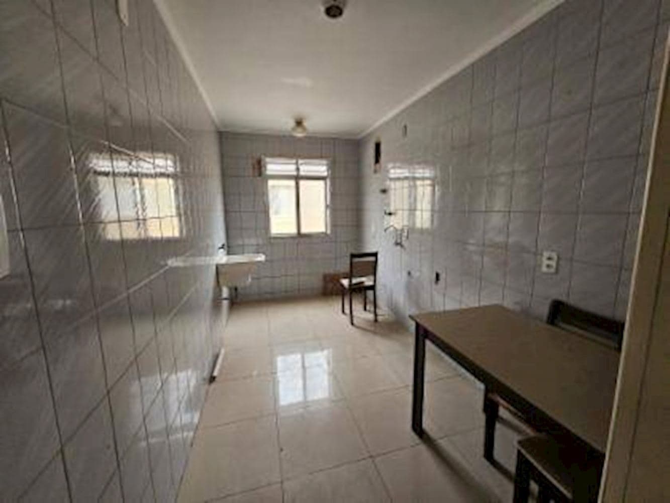 Foto 17 de 22: Apartamento em leilão em Esteio - RS, bairro Centro — Apartamento no Centro em Esteio/RS