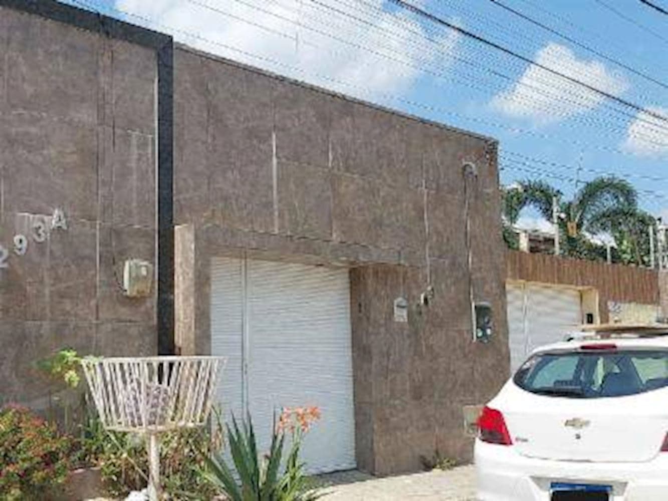 Foto 3 de 3: Casa em leilão em Eusébio - CE, bairro Loteamento Chacaras Do Eusebio — Casa em Urucunema - Eusébio/CE
