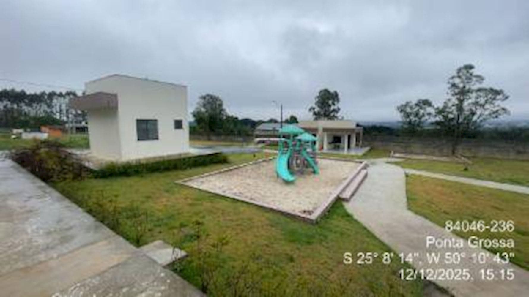 Foto 12 de 13: Terreno em leilão em Ponta Grossa - PR, bairro Colônia Dona Luíza — Lote de Condomínio em Colônia Dona Luíza - Ponta Grossa/PR