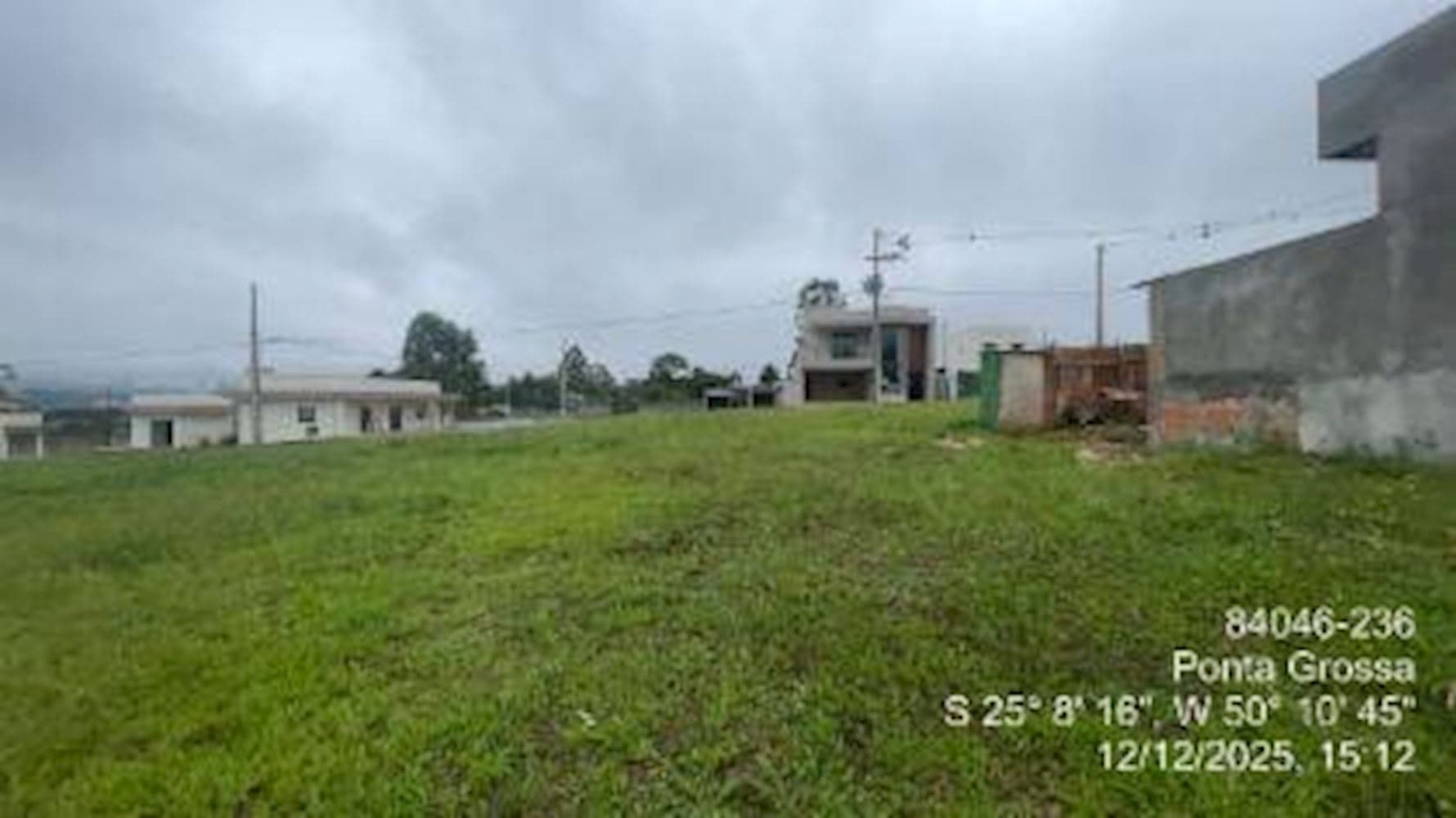 Foto 4 de 7: Terreno em leilão em Ponta Grossa - PR, bairro Colônia Dona Luíza — Lote de Condomínio em Colônia Dona Luíza - Ponta Grossa/PR