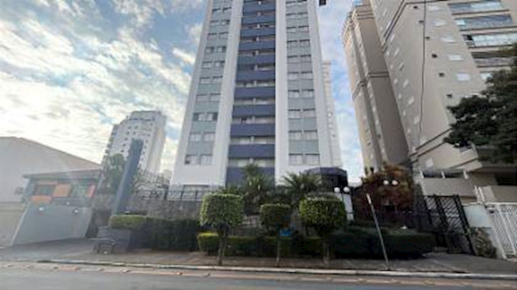 Foto 2 de 15: Apartamento em leilão em São Paulo - SP, bairro Vila Regente Feijó — Apartamento Duplex na Vila Regente Feijó - São Paulo/SP
