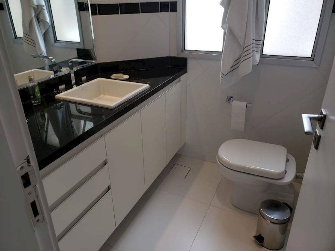 Foto 10 de 15: Apartamento em leilão em São Paulo - SP, bairro Vila Regente Feijó — Apartamento Duplex na Vila Regente Feijó - São Paulo/SP