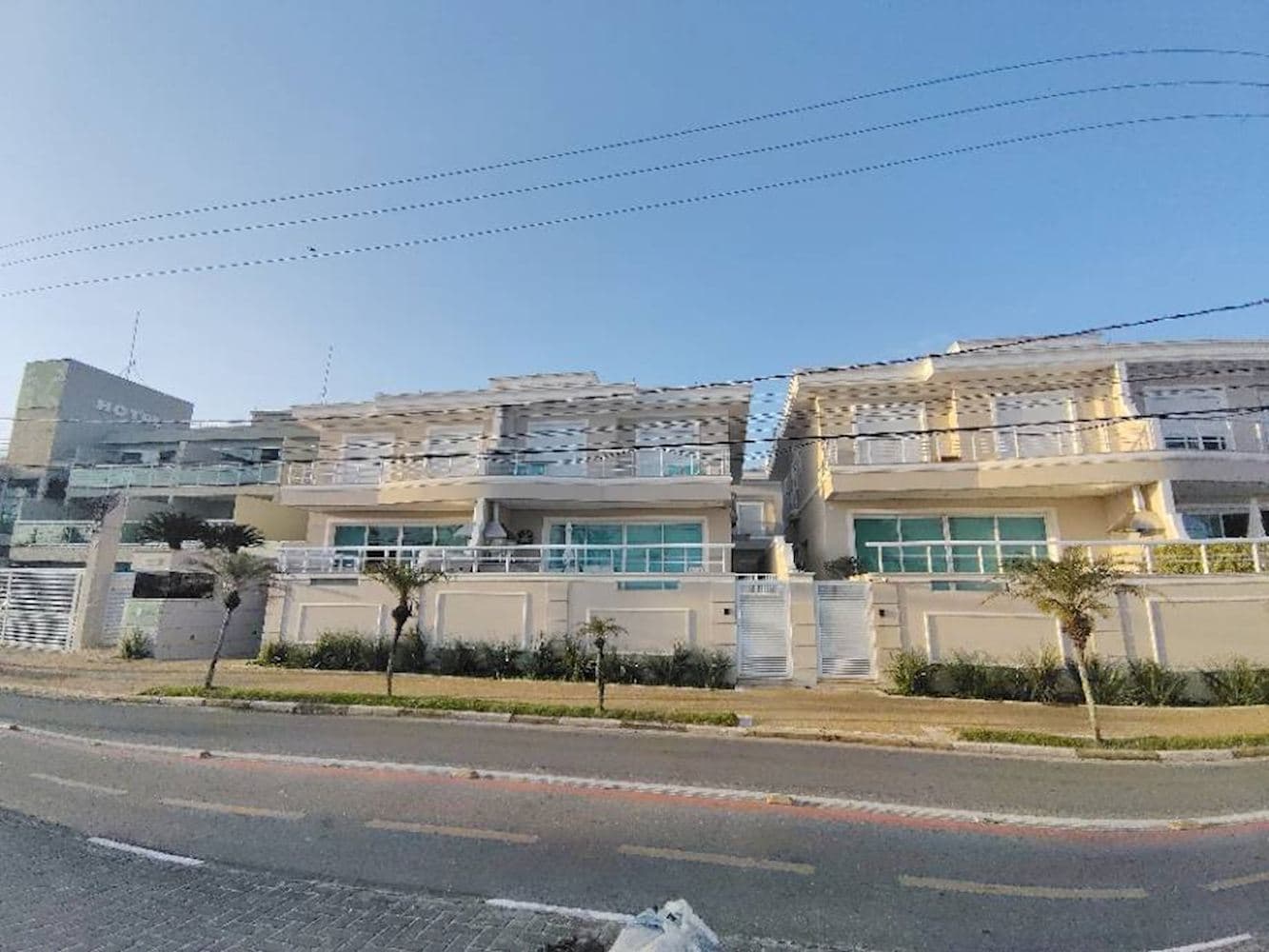Foto 1 de 6: Casa em leilão em Guarujá - SP, bairro Enseada — Casa de condomínio na Enseada - Guarujá/SP
