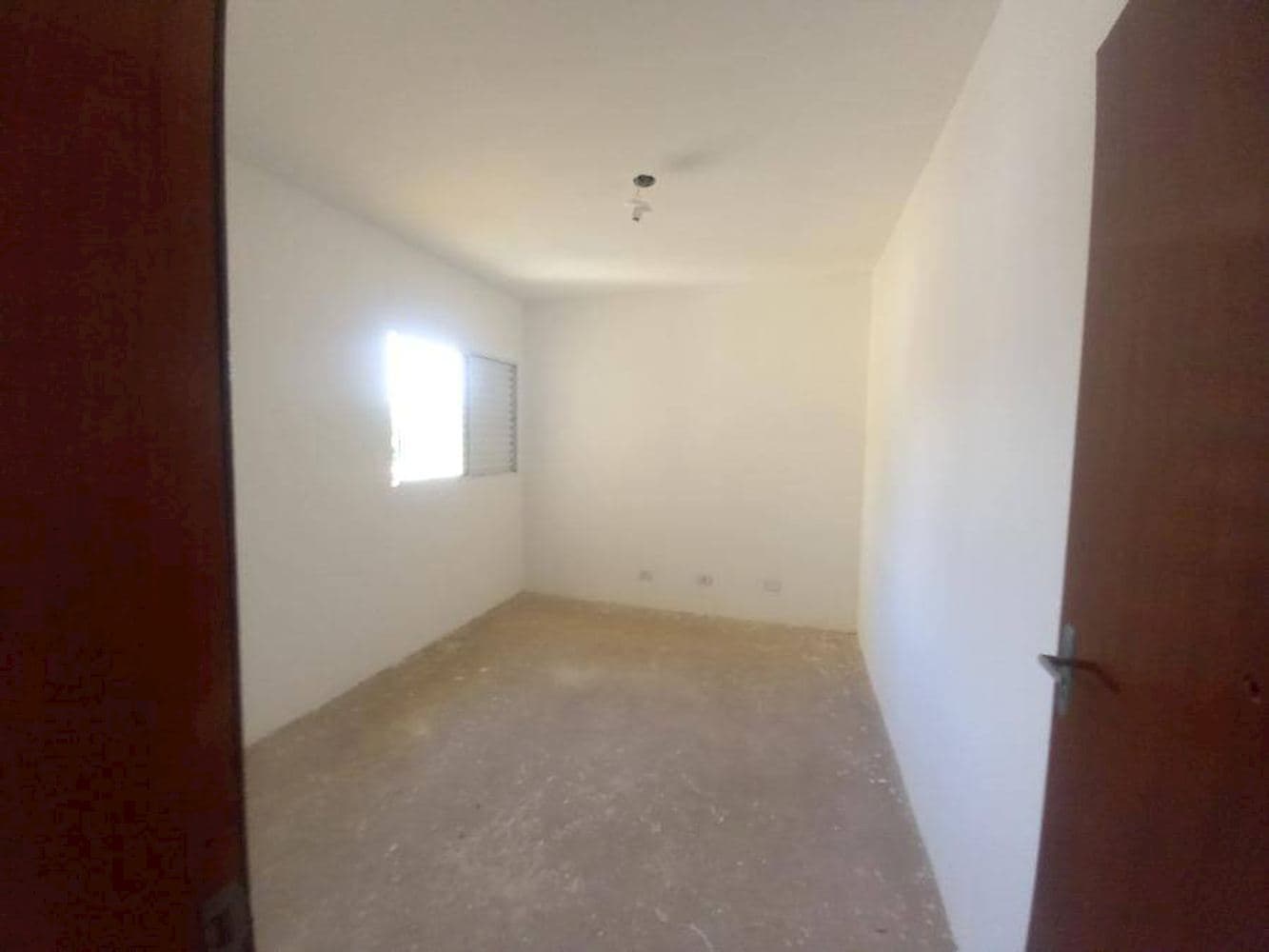 Foto 10 de 11: Casa em leilão em Suzano - SP, bairro Jardim Europa — Casa no Jardim Europa - Suzano/SP