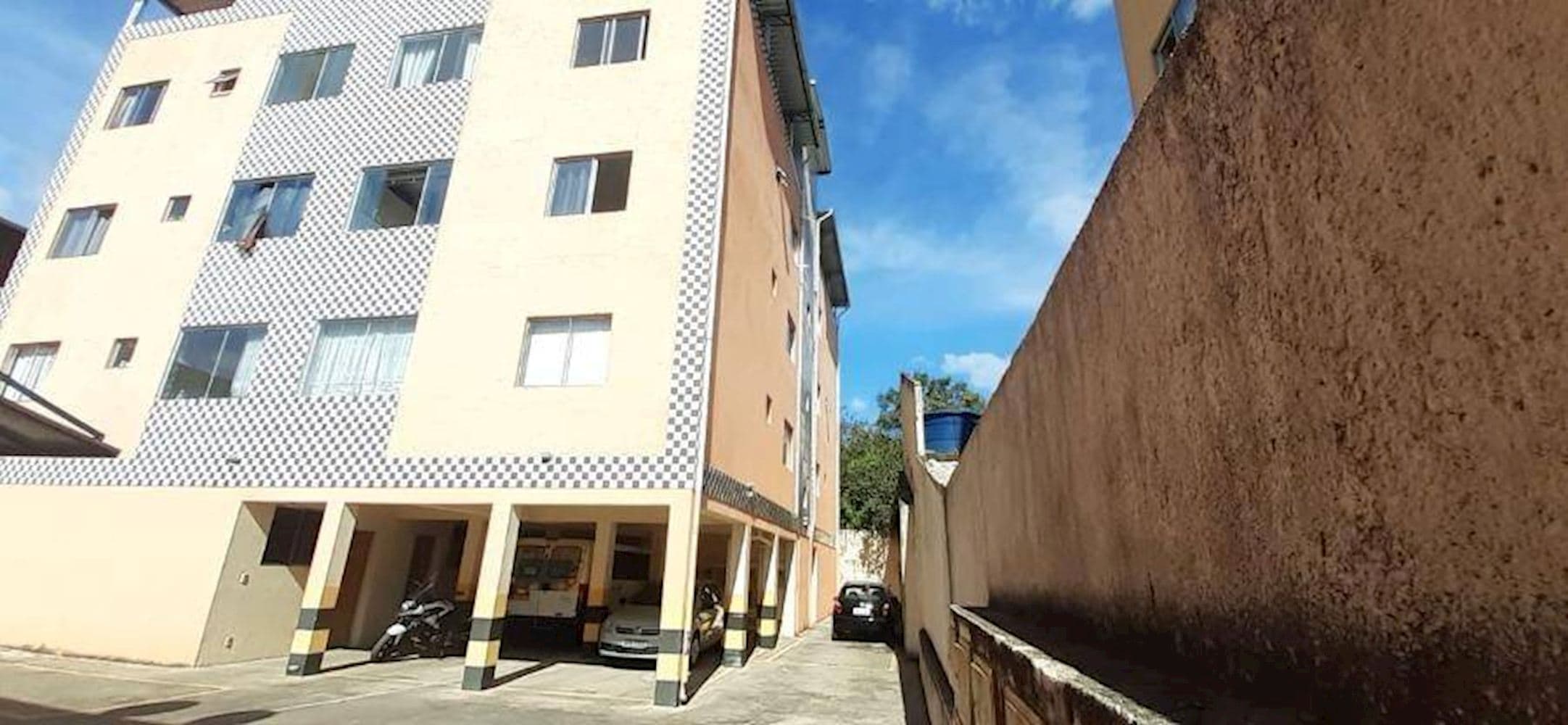 Foto 2 de 9: Apartamento em leilão em Caeté - MG, bairro Europeu — Apartamento no "Edifício Morada Dos Anjos" - Europeu - Caeté/MG