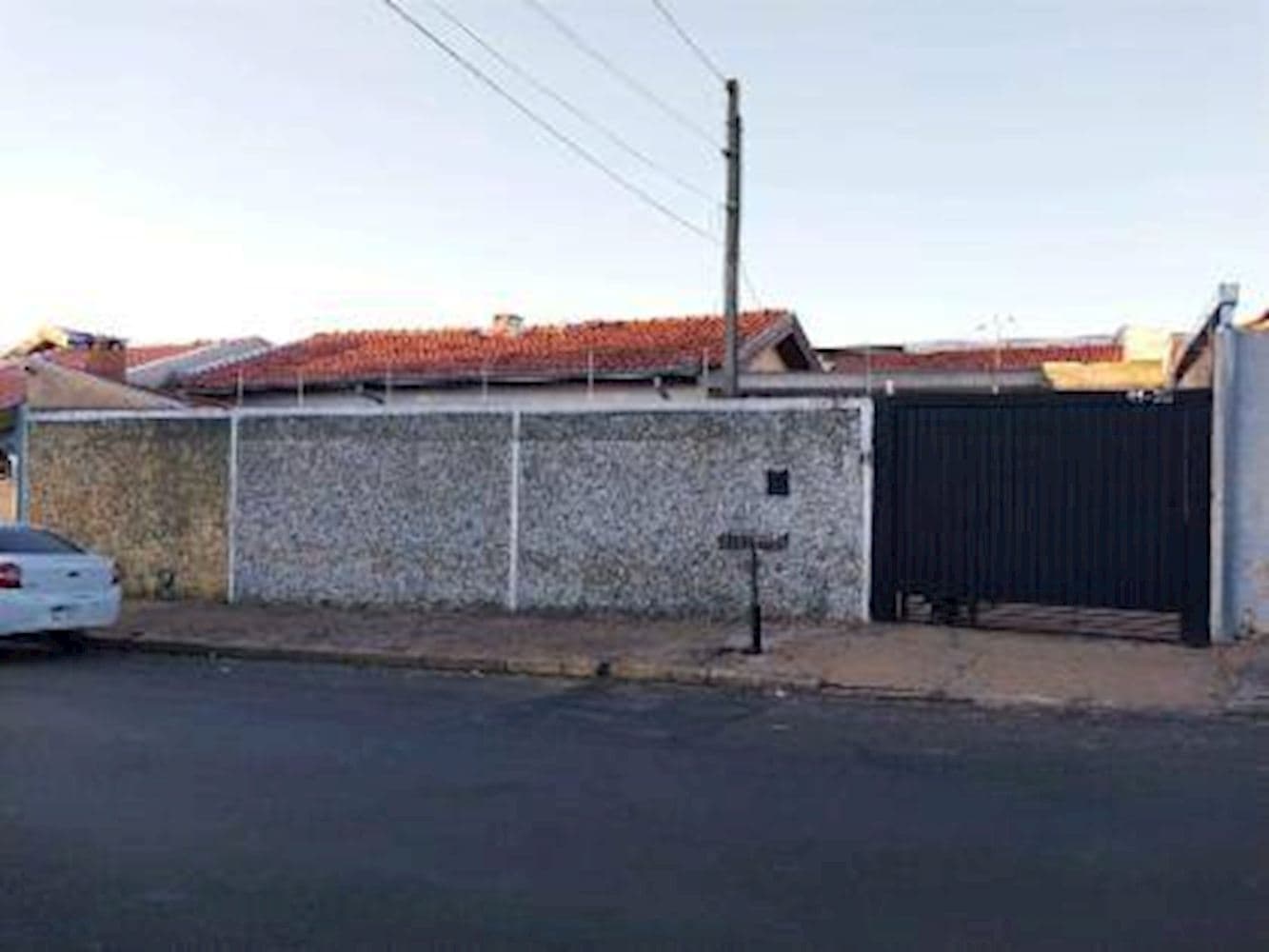 Foto 1 de 11: Casa em leilão em Bauru - SP, bairro Vila Ipiranga — Casa na Vila Ipiranga em Bauru/SP