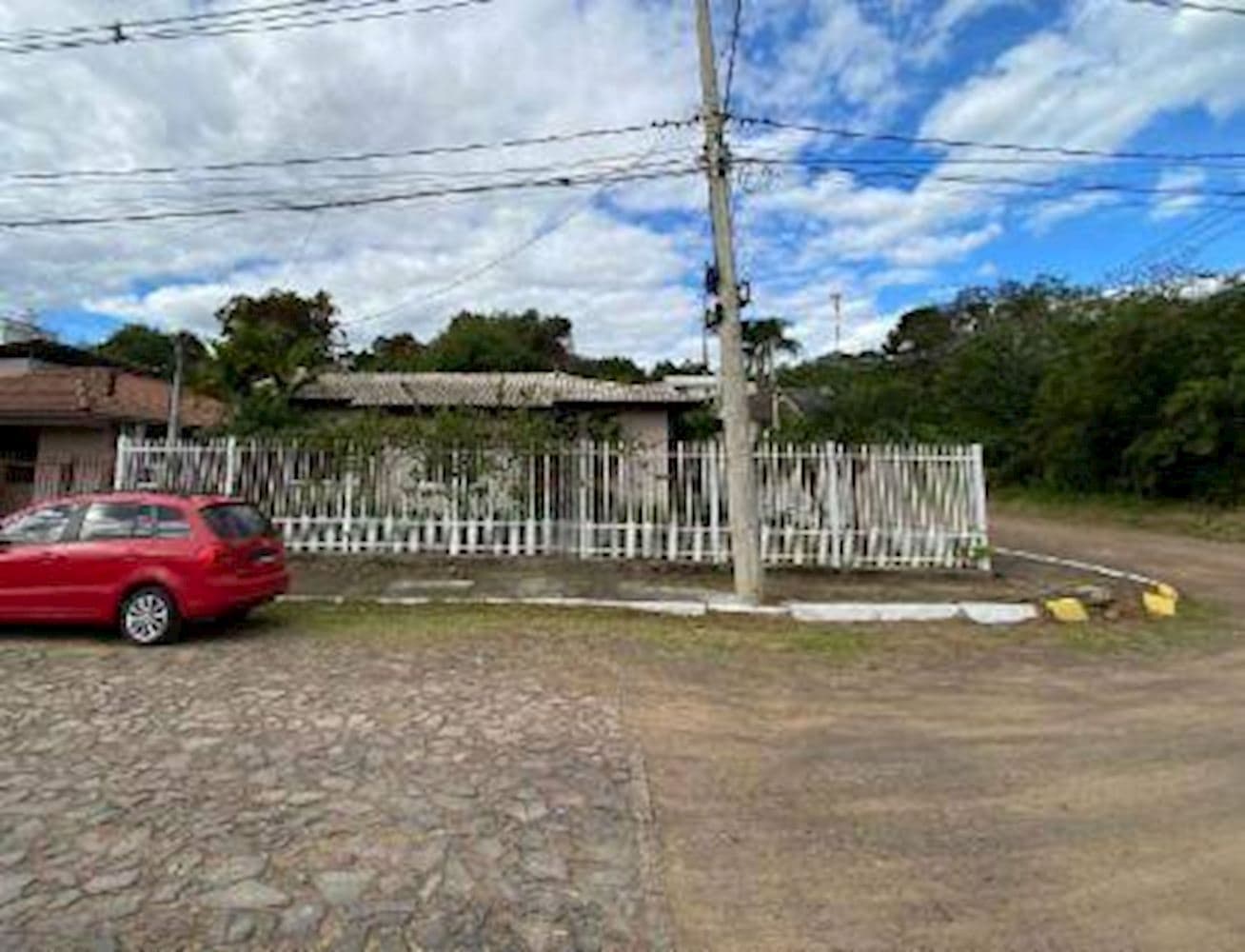 Foto 2 de 3: Casa em leilão em Taquara - RS, bairro Morro do Leôncio — Casa no Morro Do Leôncio - Taquara/RS