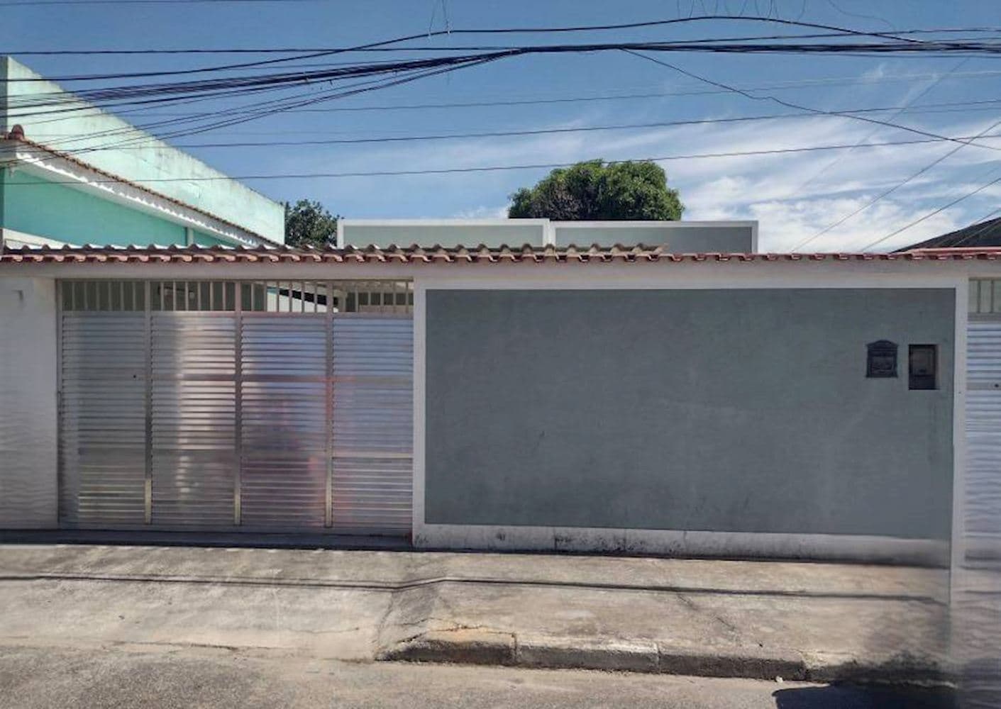 Foto 1 de 11: Casa em leilão em Nilópolis - RJ, bairro Centro — Casa no Centro de Nilópolis/RJ