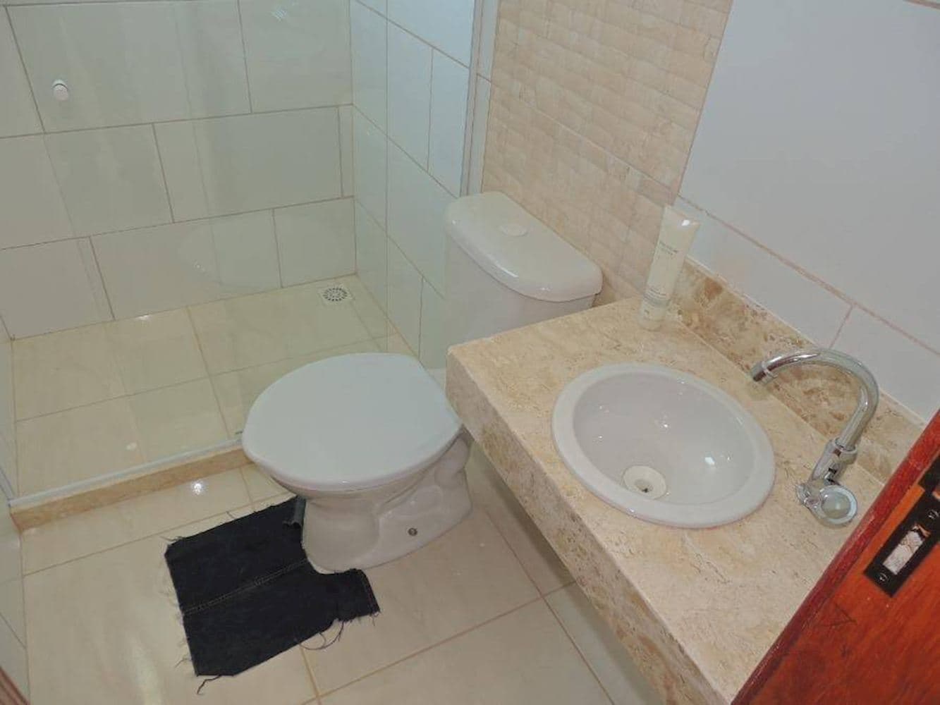 Foto 6 de 9: Casa em leilão em Campos Dos Goytacazes - RJ, bairro Parque Aurora — Casa no Parque Aurora - Campos dos Goytacazes/RJ