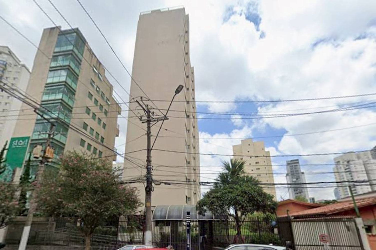 Foto 2 de 4: Apartamento em leilão em São Paulo - SP, bairro Jardim das Acacias — Apartamento no "Ed. Rosa Azul" - Jardim das Acacias - São Paulo/SP