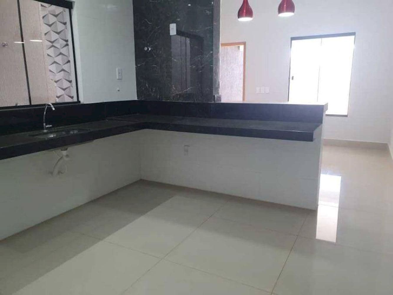 Foto 3 de 26: Casa em leilão em Goiânia - GO — Casa em Condomínio no Residencial Recanto Das Garças - Goiânia/GO