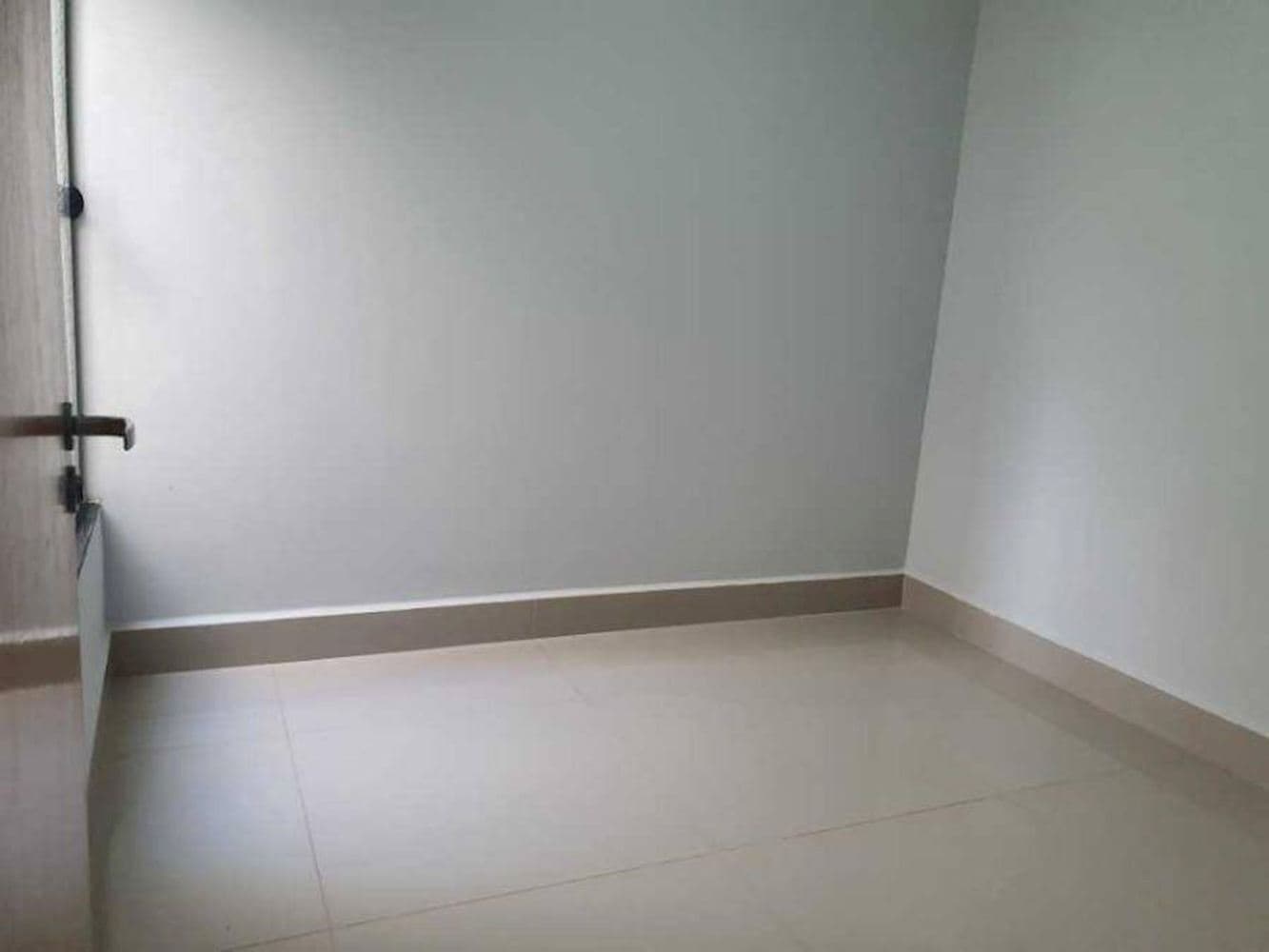 Foto 13 de 26: Casa em leilão em Goiânia - GO — Casa em Condomínio no Residencial Recanto Das Garças - Goiânia/GO
