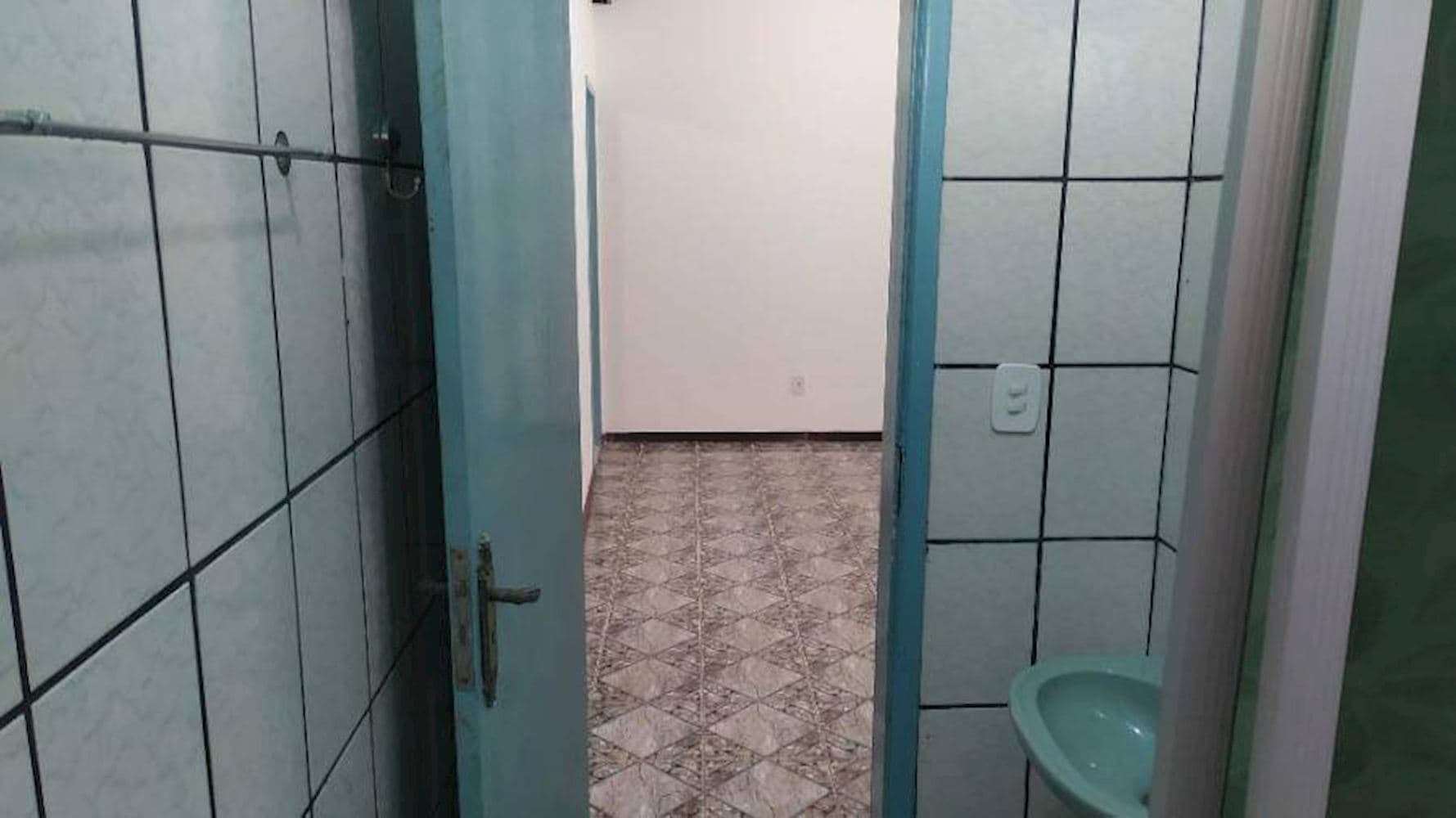 Foto 15 de 46: Casa em leilão em Camaçari - BA — Casa na Gleba A em Camaçari/BA