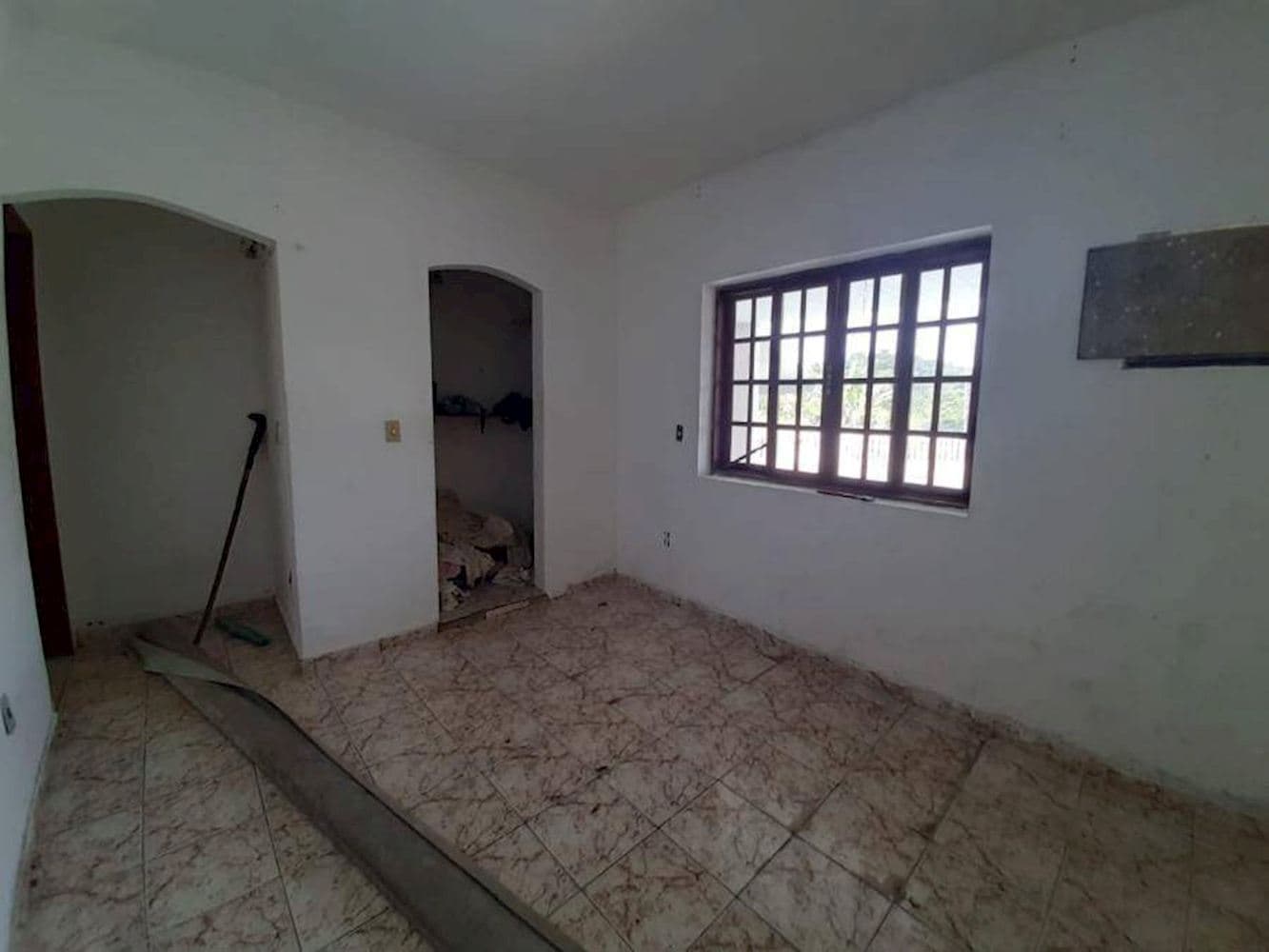 Foto 5 de 10: Casa em leilão em Magé - RJ, bairro Parque do Imperador — Casa no Parque Do Imperador em Magé/RJ