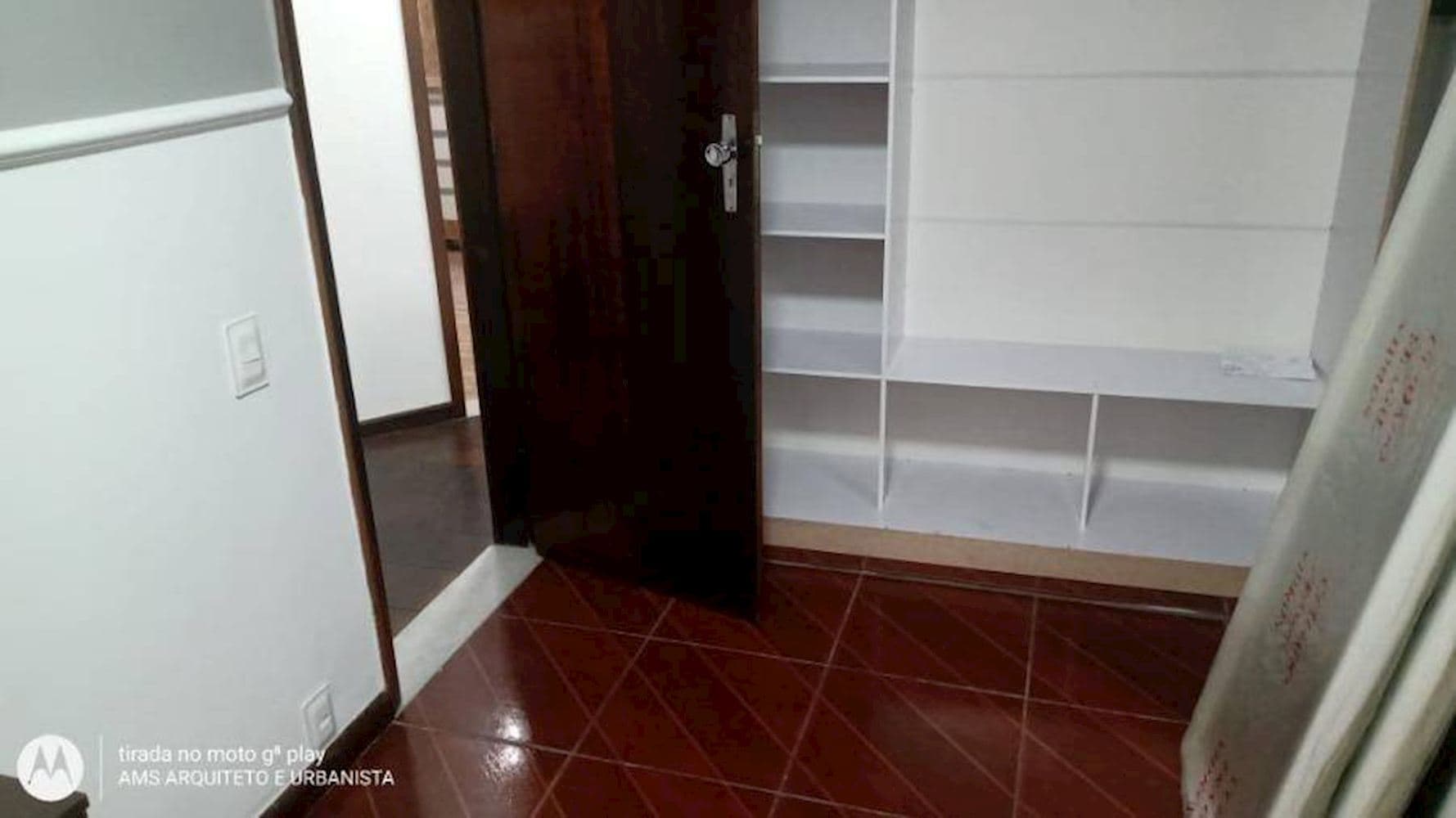 Foto 11 de 21: Apartamento em leilão em Nova Iguaçu - RJ, bairro Caonze — Apartamento em Caonze - Nova Iguaçu/RJ