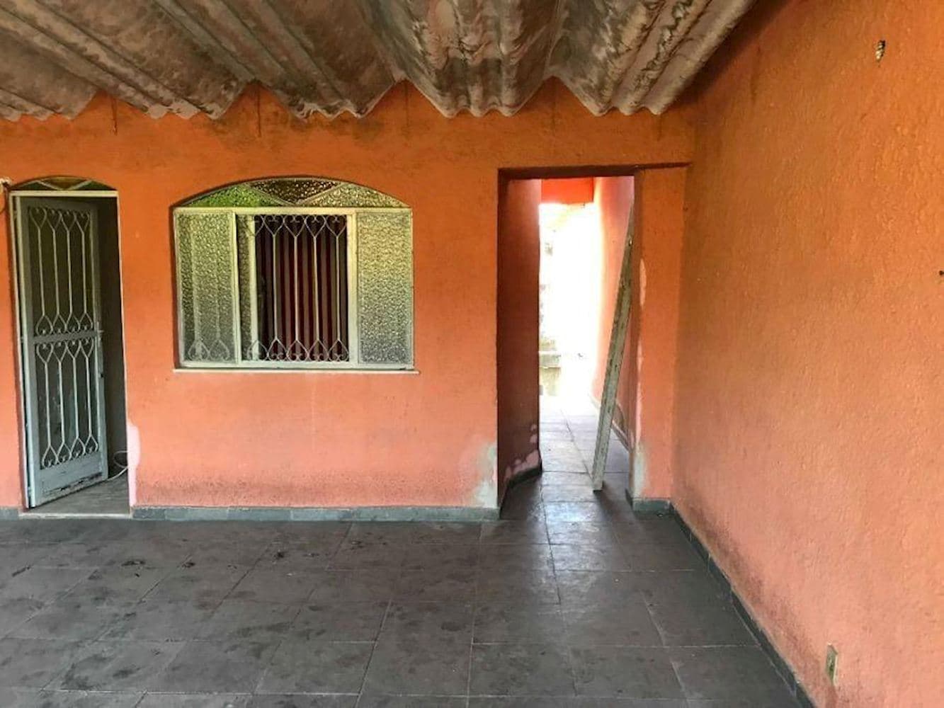 Foto 6 de 33: Casa em leilão em Rio De Janeiro - RJ, bairro Realengo — Casa em Realengo - Rio De Janeiro/RJ