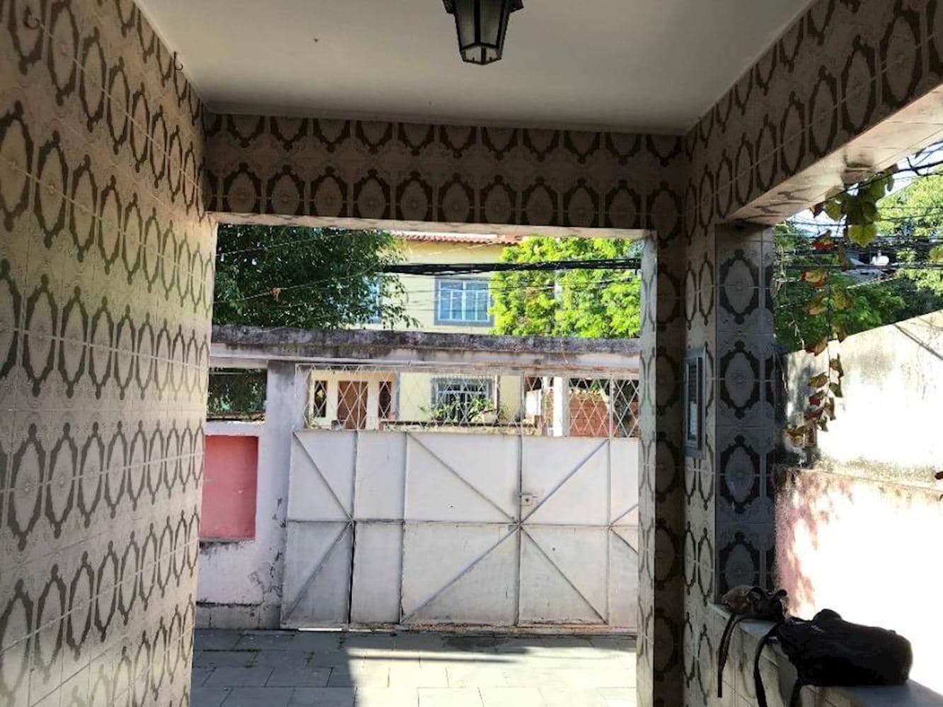 Foto 8 de 33: Casa em leilão em Rio De Janeiro - RJ, bairro Realengo — Casa em Realengo - Rio De Janeiro/RJ